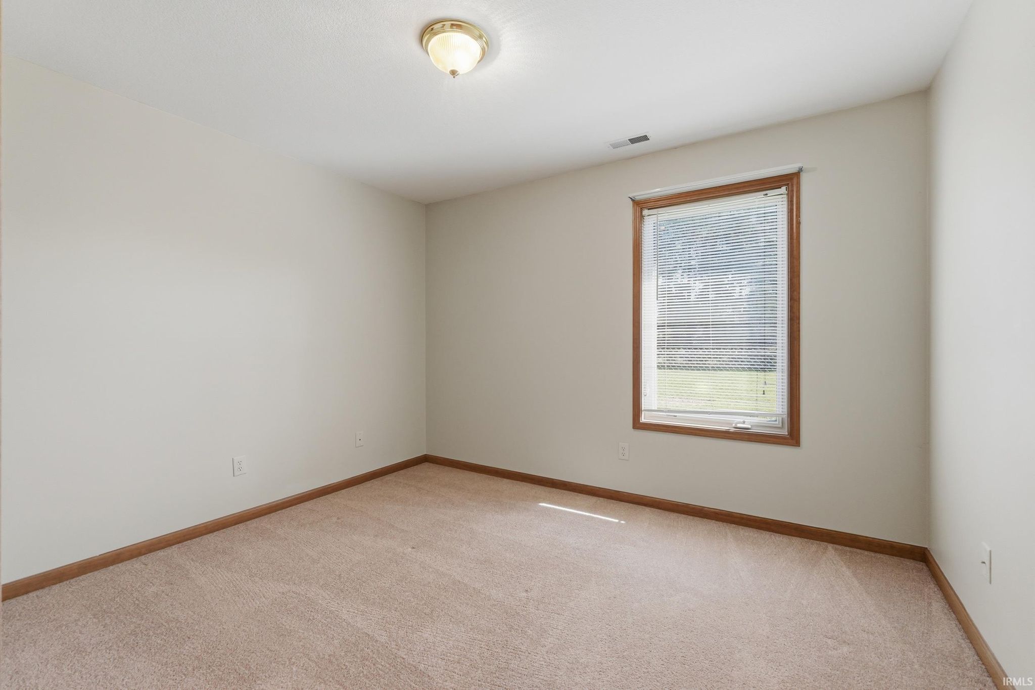 Image of 1404 Virginia Lane