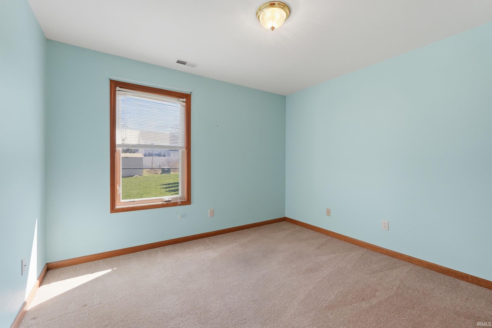 Image of 1404 Virginia Lane