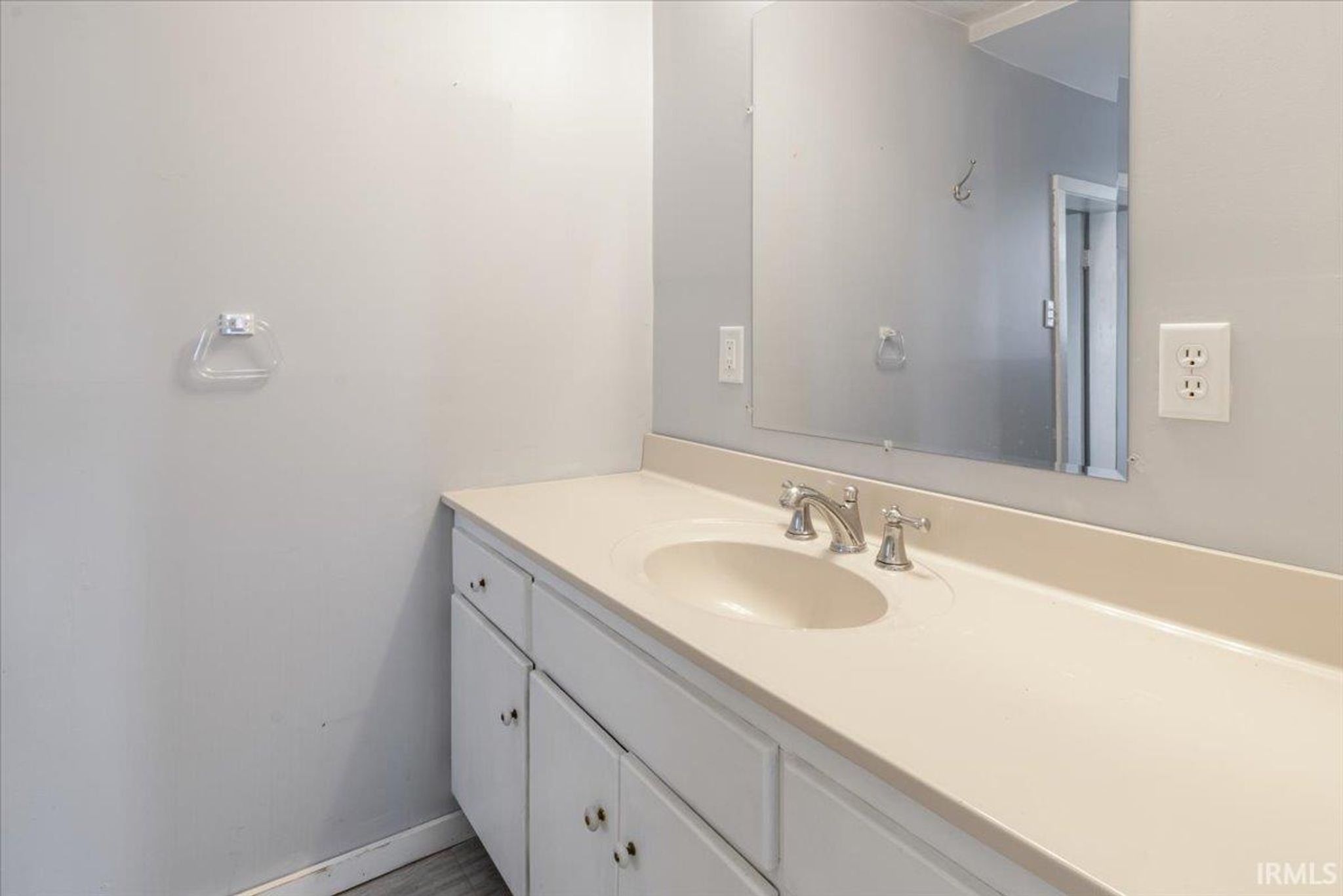 Image of 6497 S 500 W