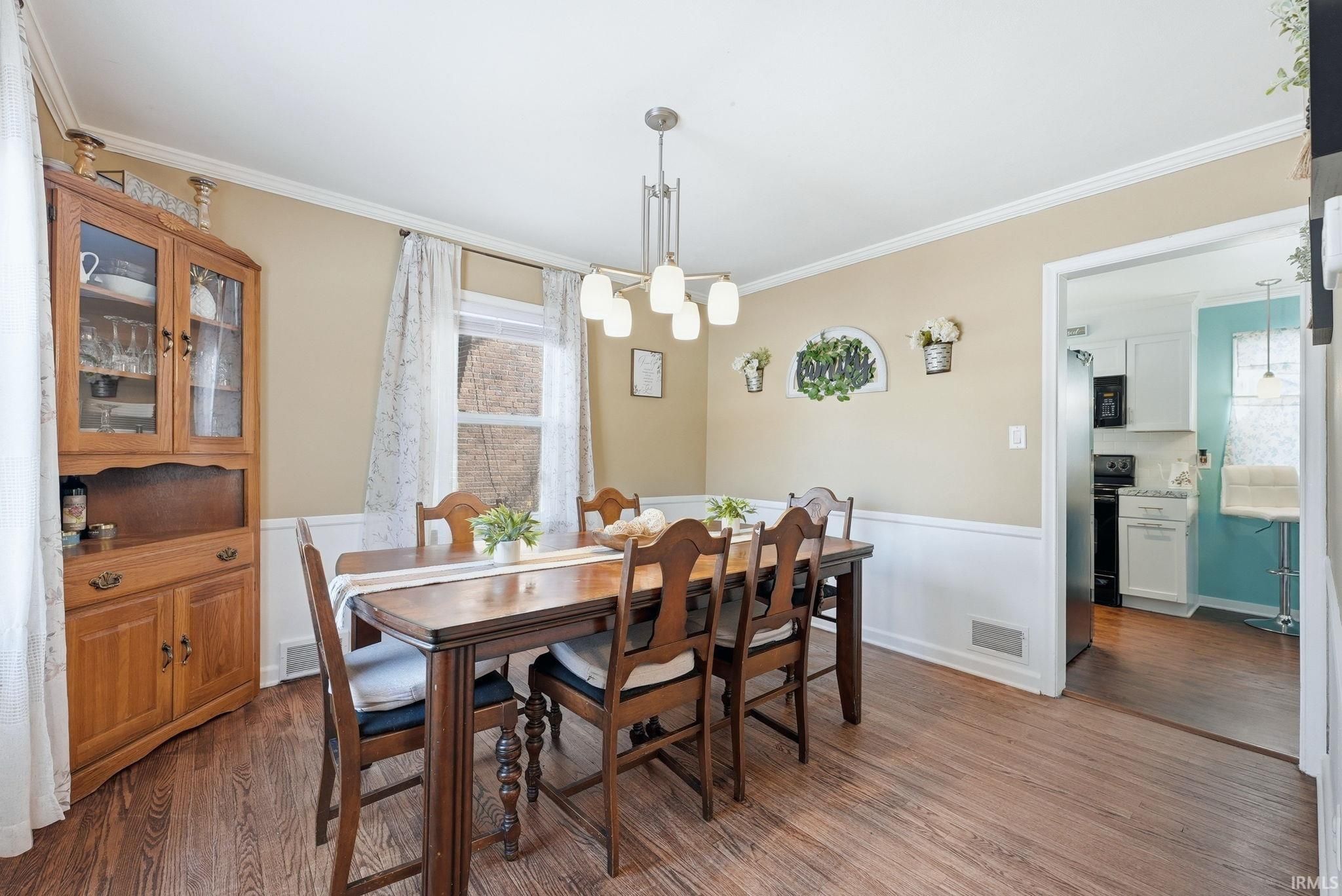 Image of 4707 S Calhoun Street