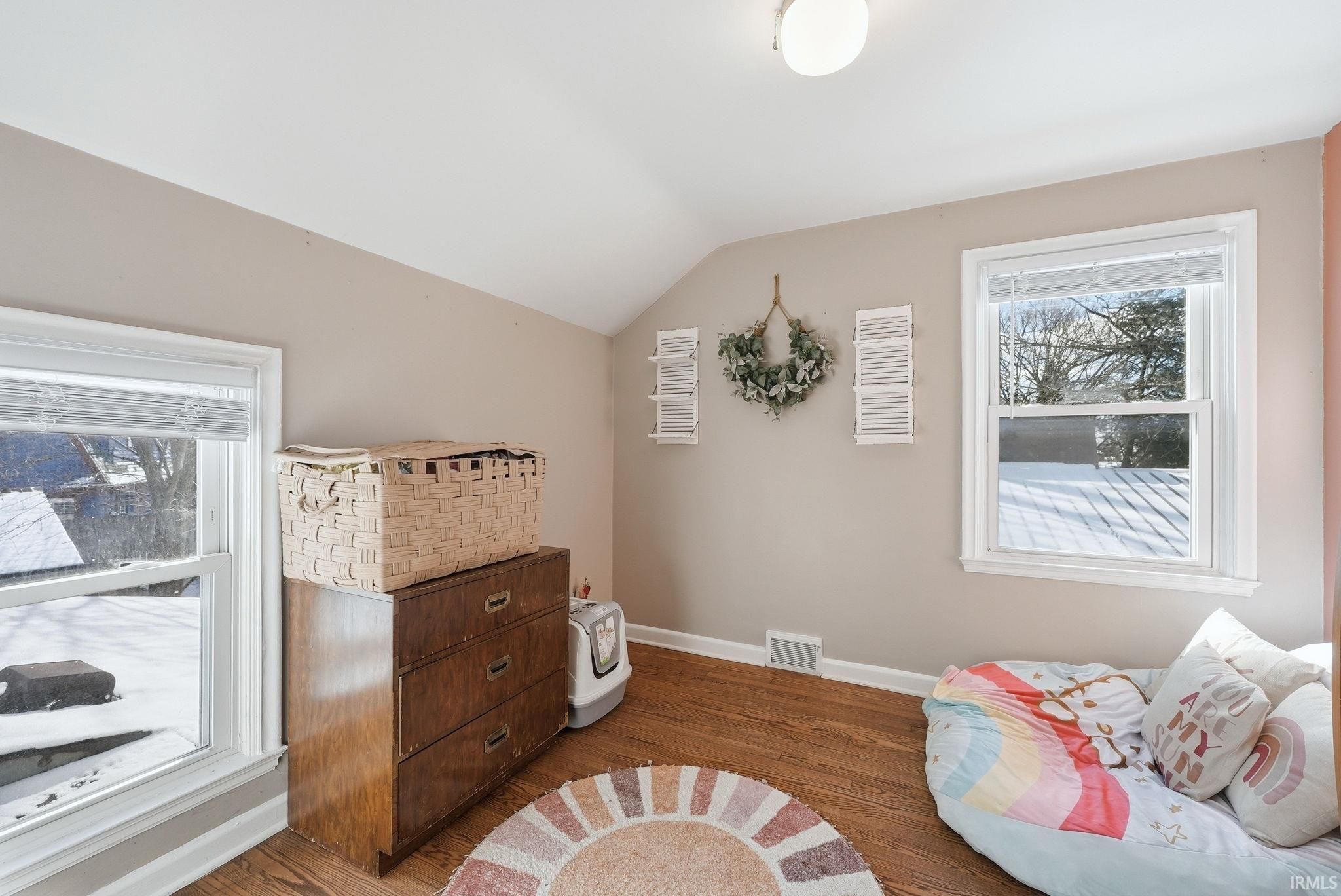 Image of 4707 S Calhoun Street