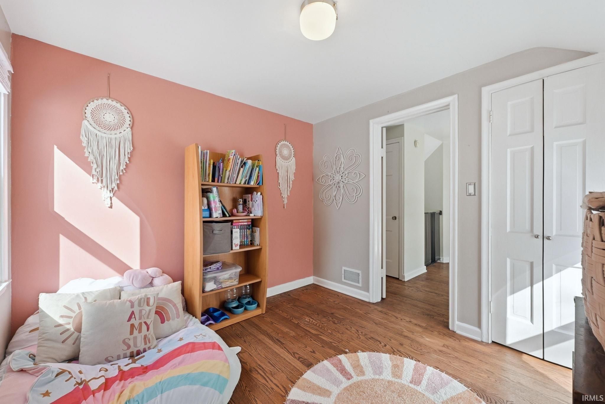 Image of 4707 S Calhoun Street