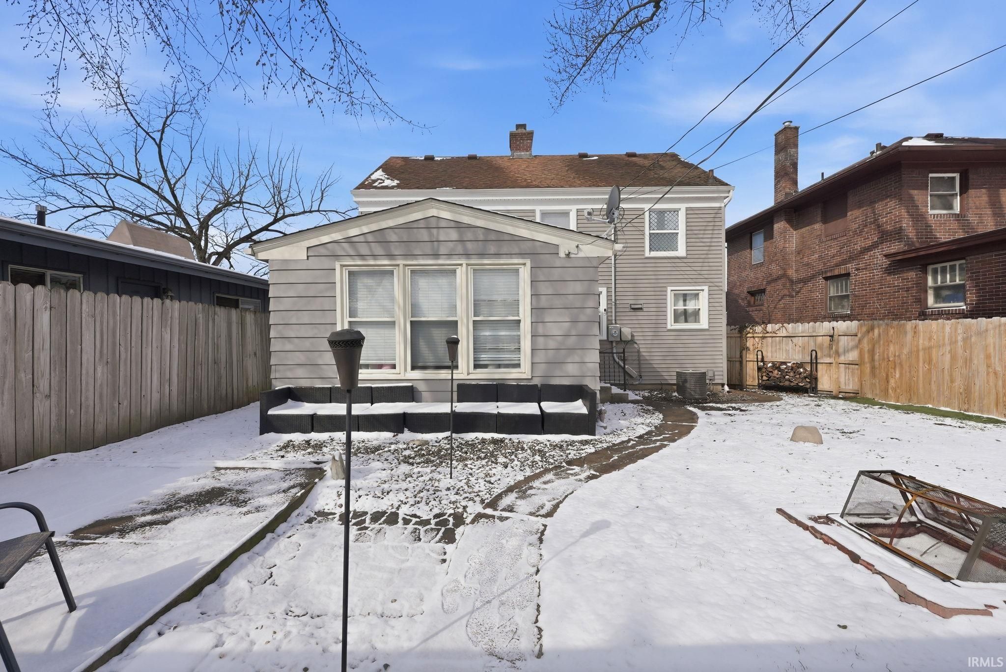 Image of 4707 S Calhoun Street