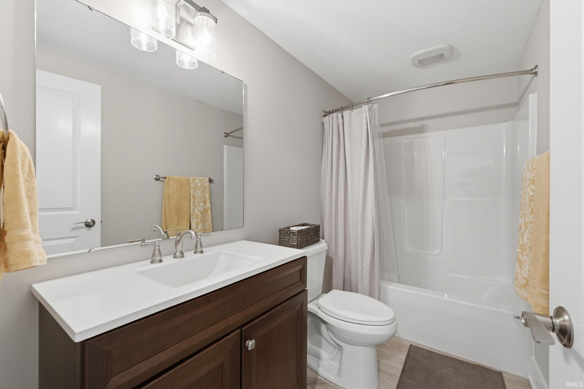 Image of 14732 Amera Circle