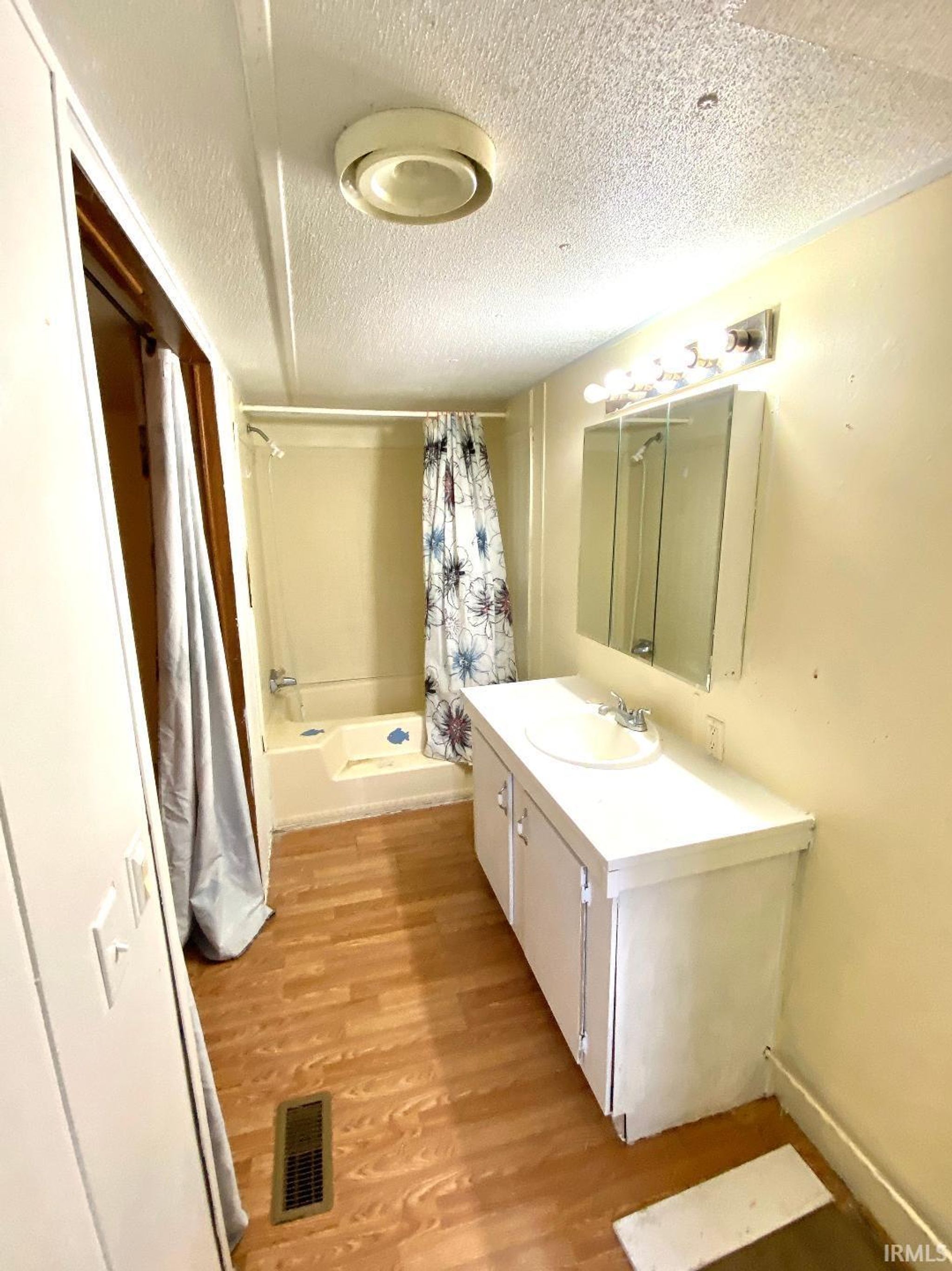 Image of 209 S Anderson Street