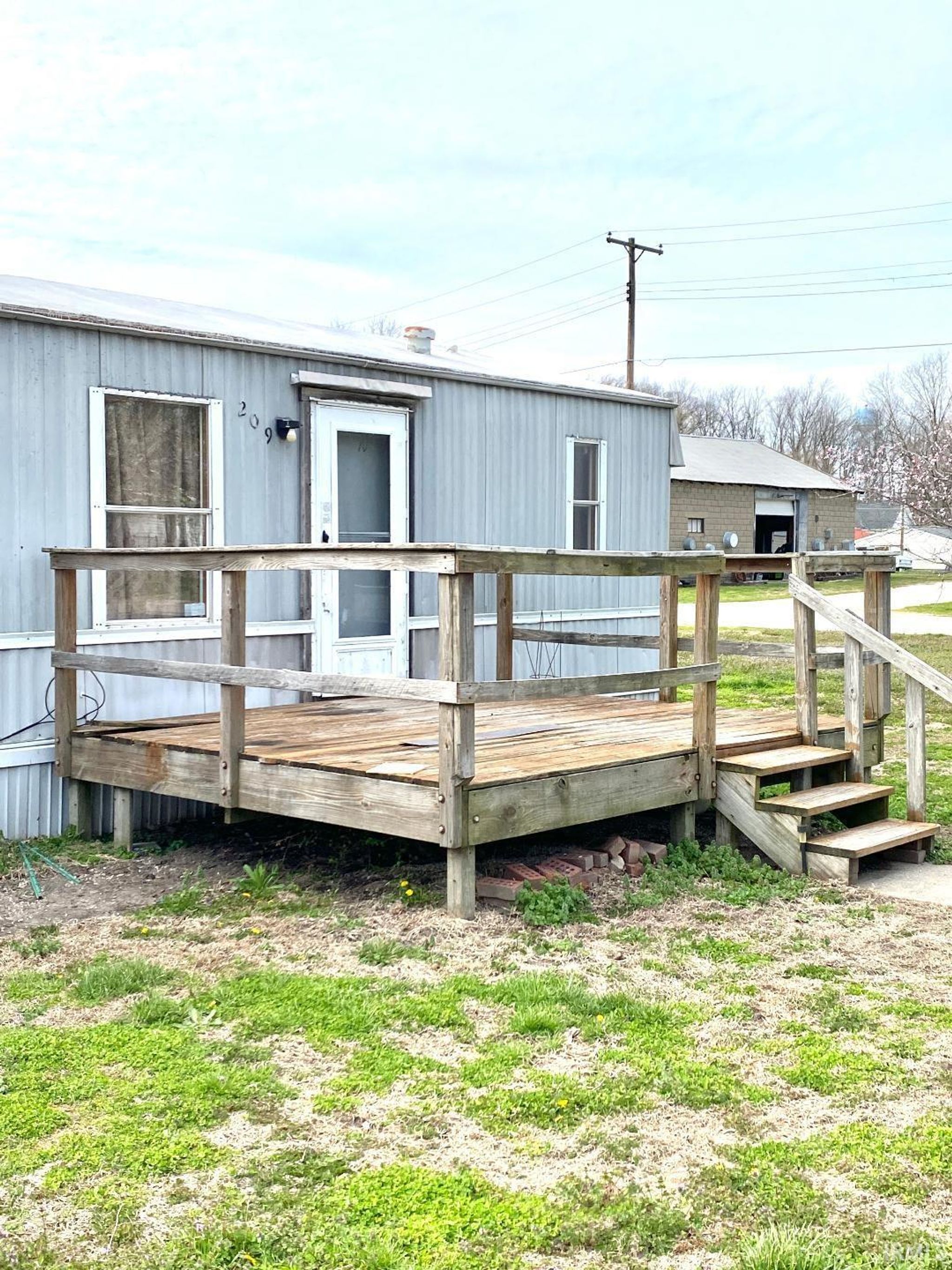 Image of 209 S Anderson Street