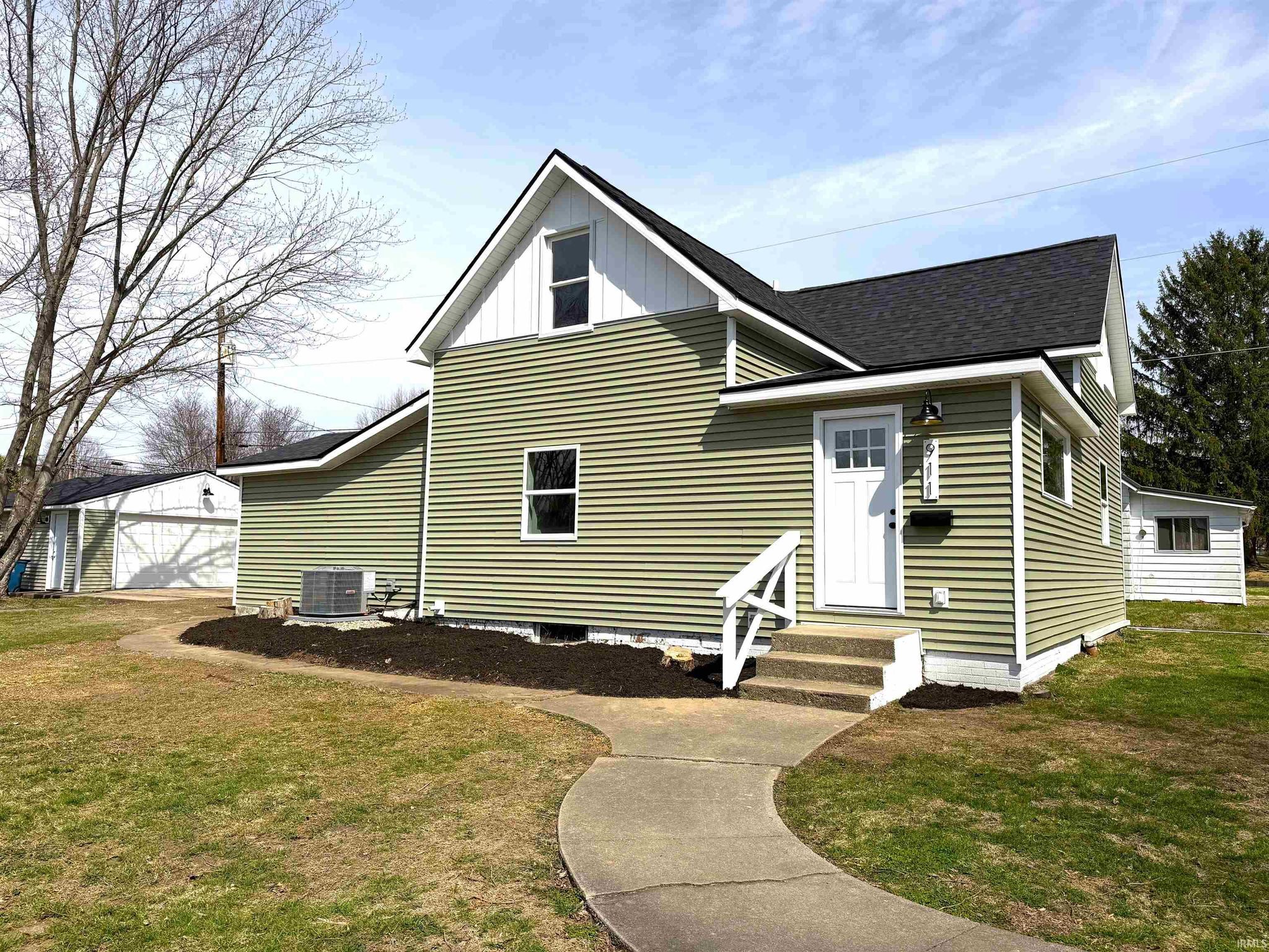 Image of 911 Crockett Street