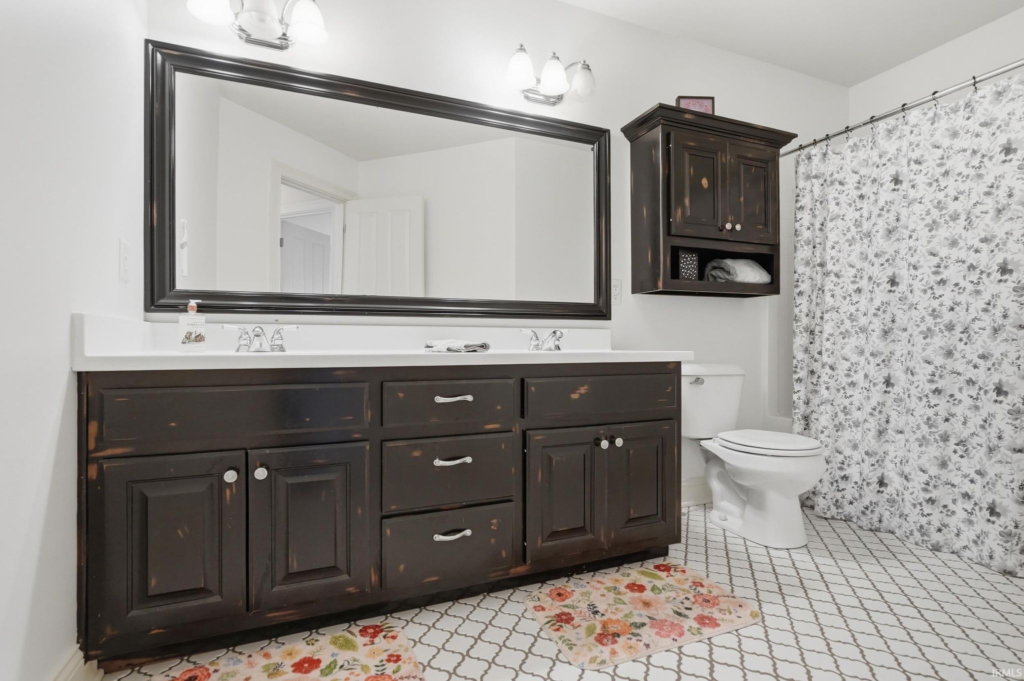 Image of 4625 Shelter Cove