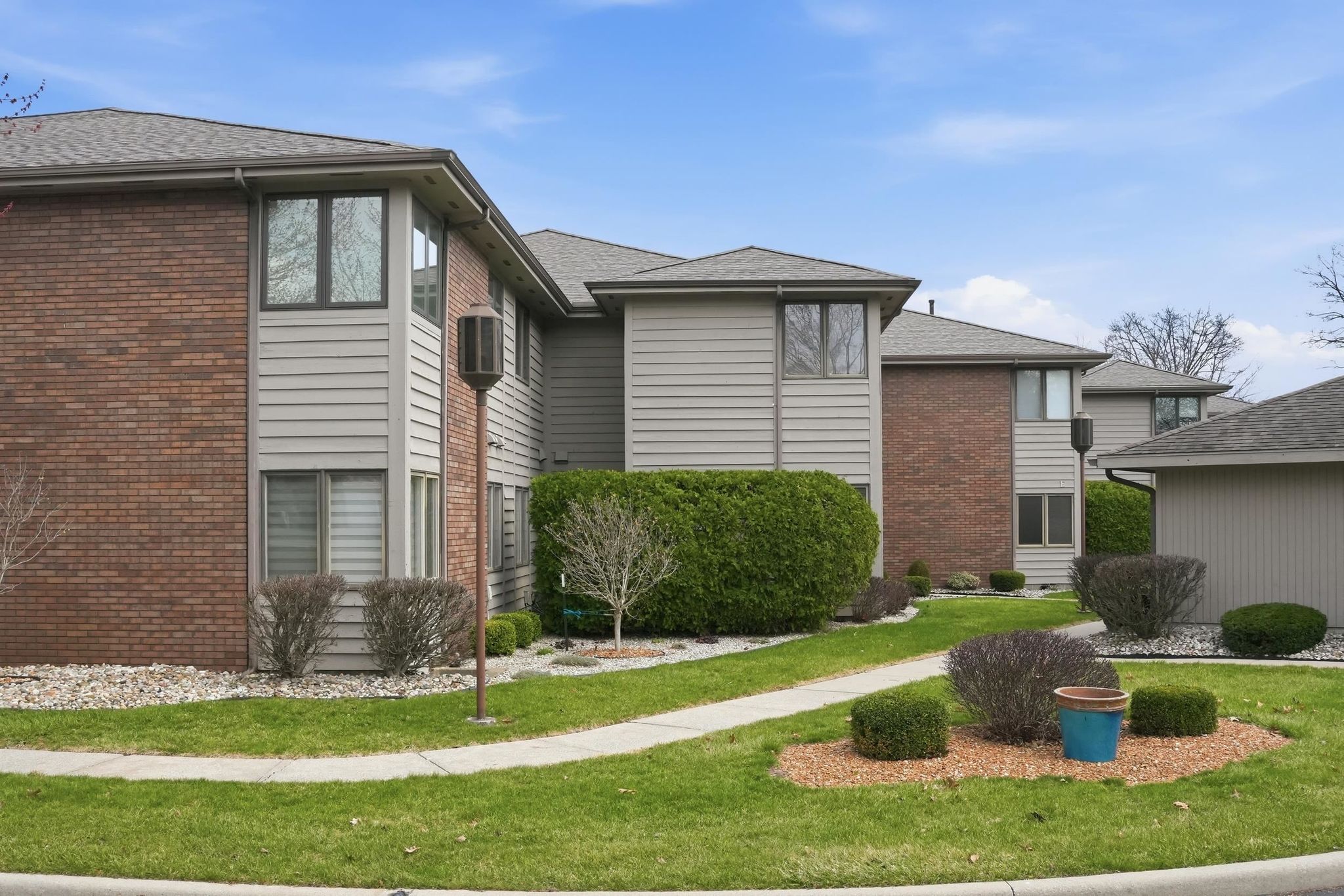 4980 N 300 W 13 4980 N 300 W 13