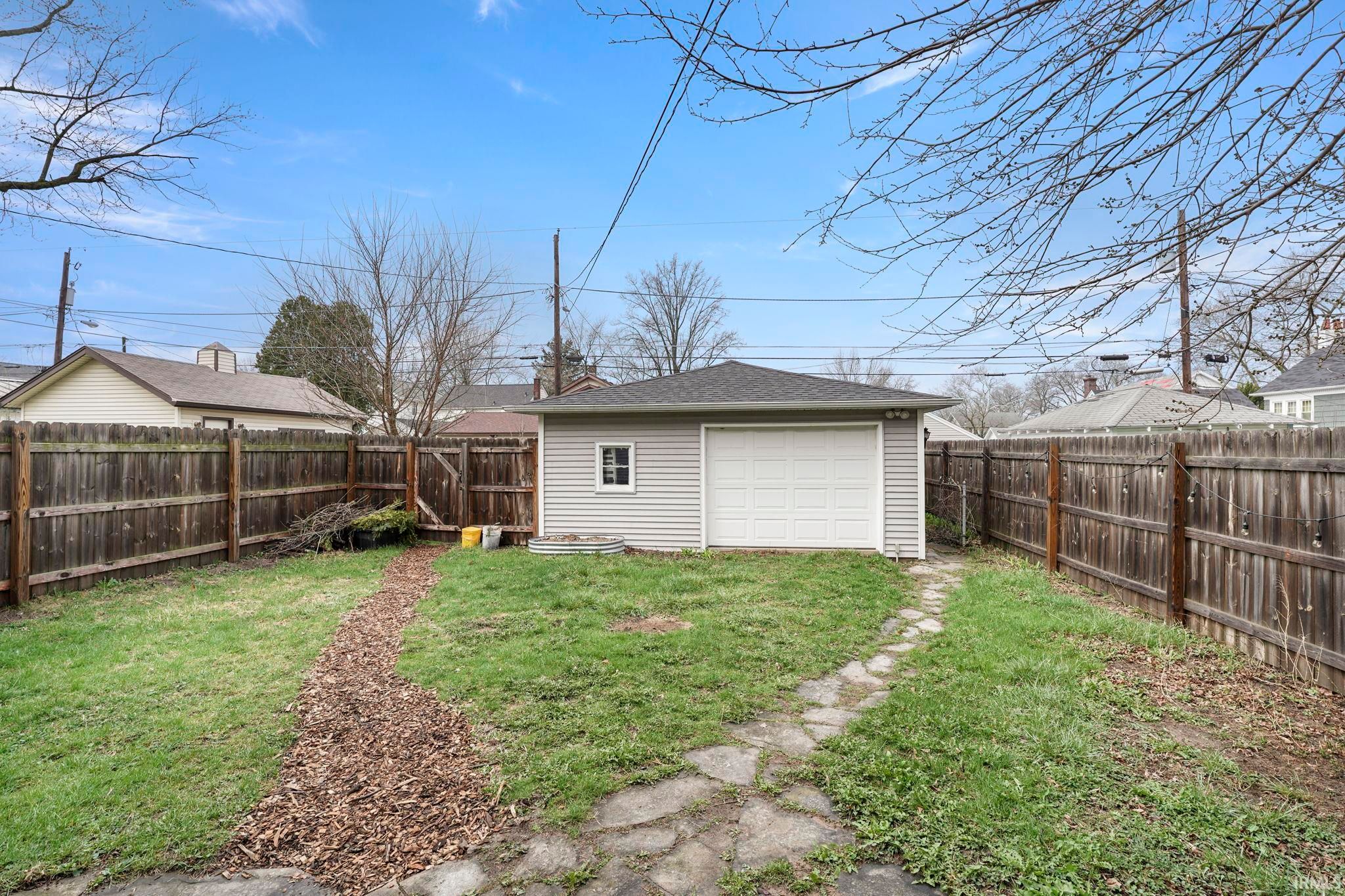 Image of 3918 Fairfield Avenue