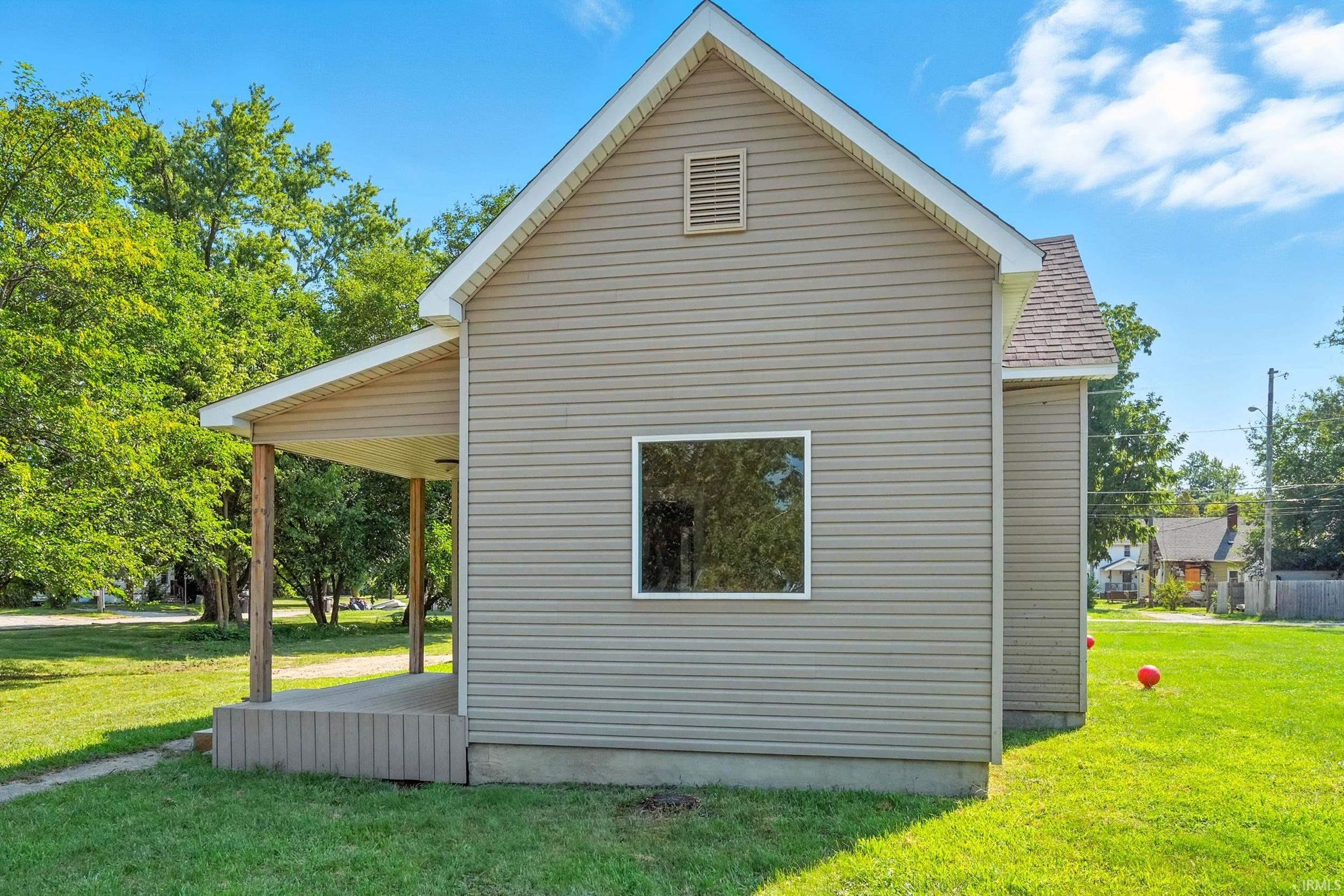 Image of 2611 S Anthony Boulevard