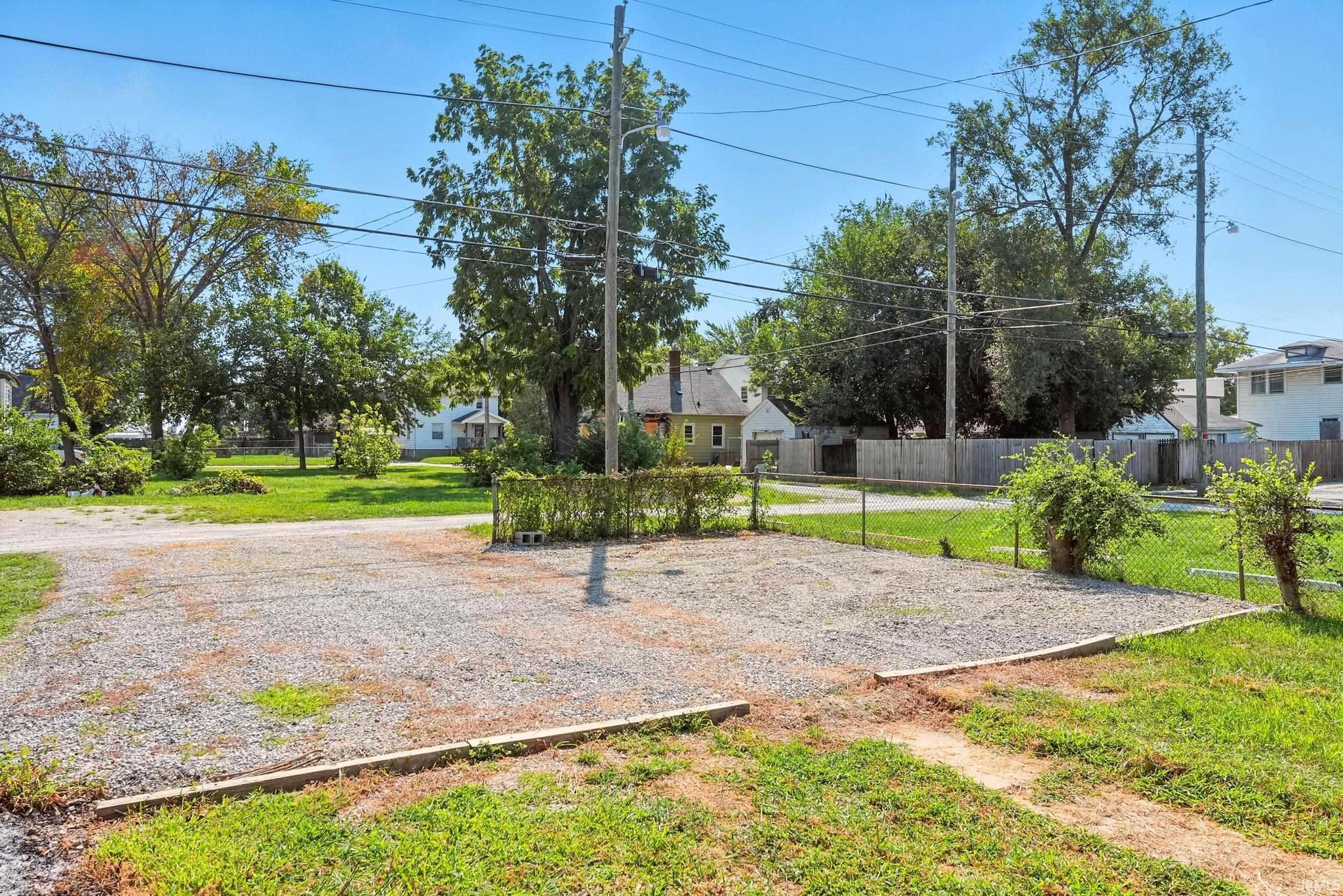 Image of 2611 S Anthony Boulevard