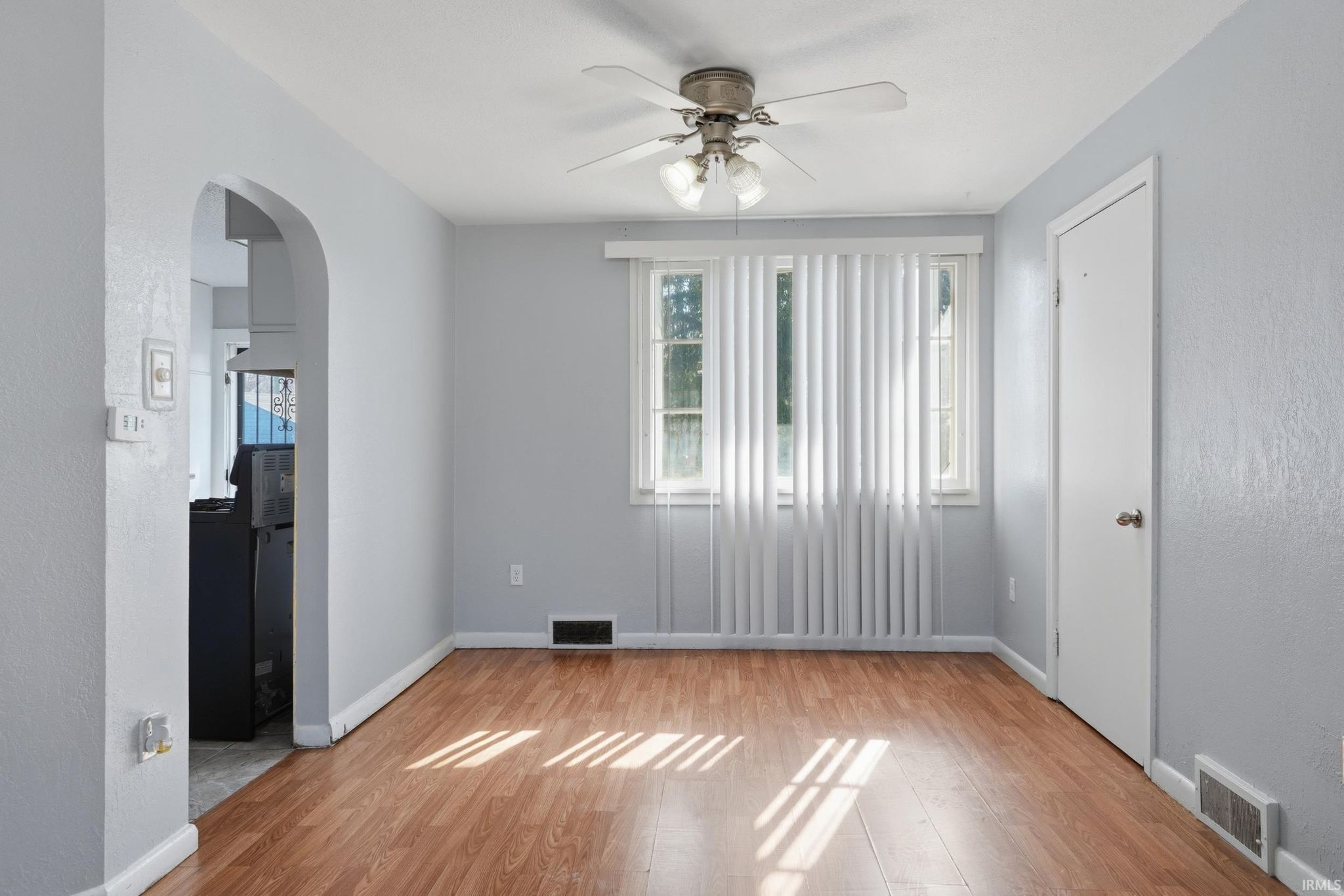 Image of 3015 Holton Avenue