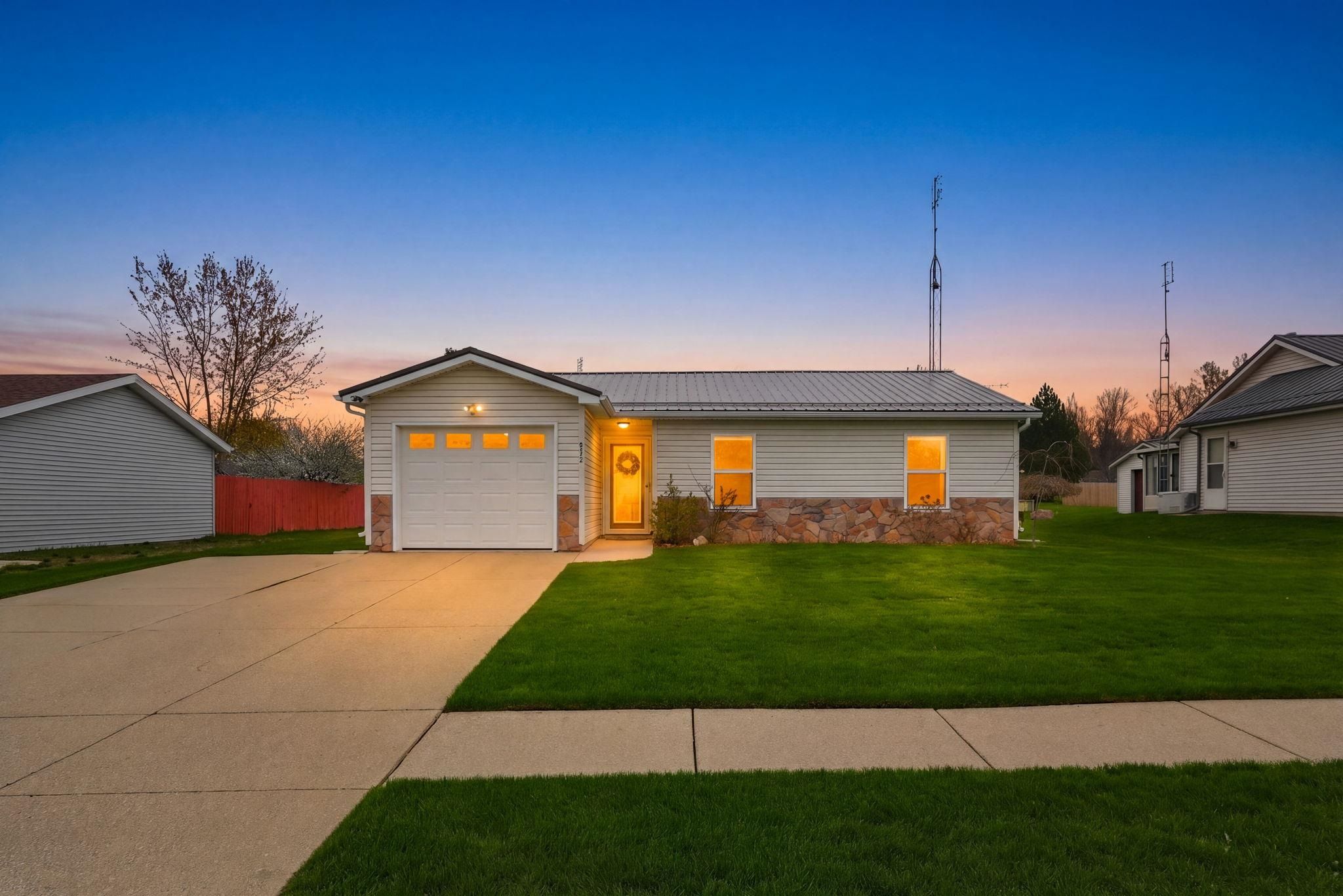 412 N McKinley Street