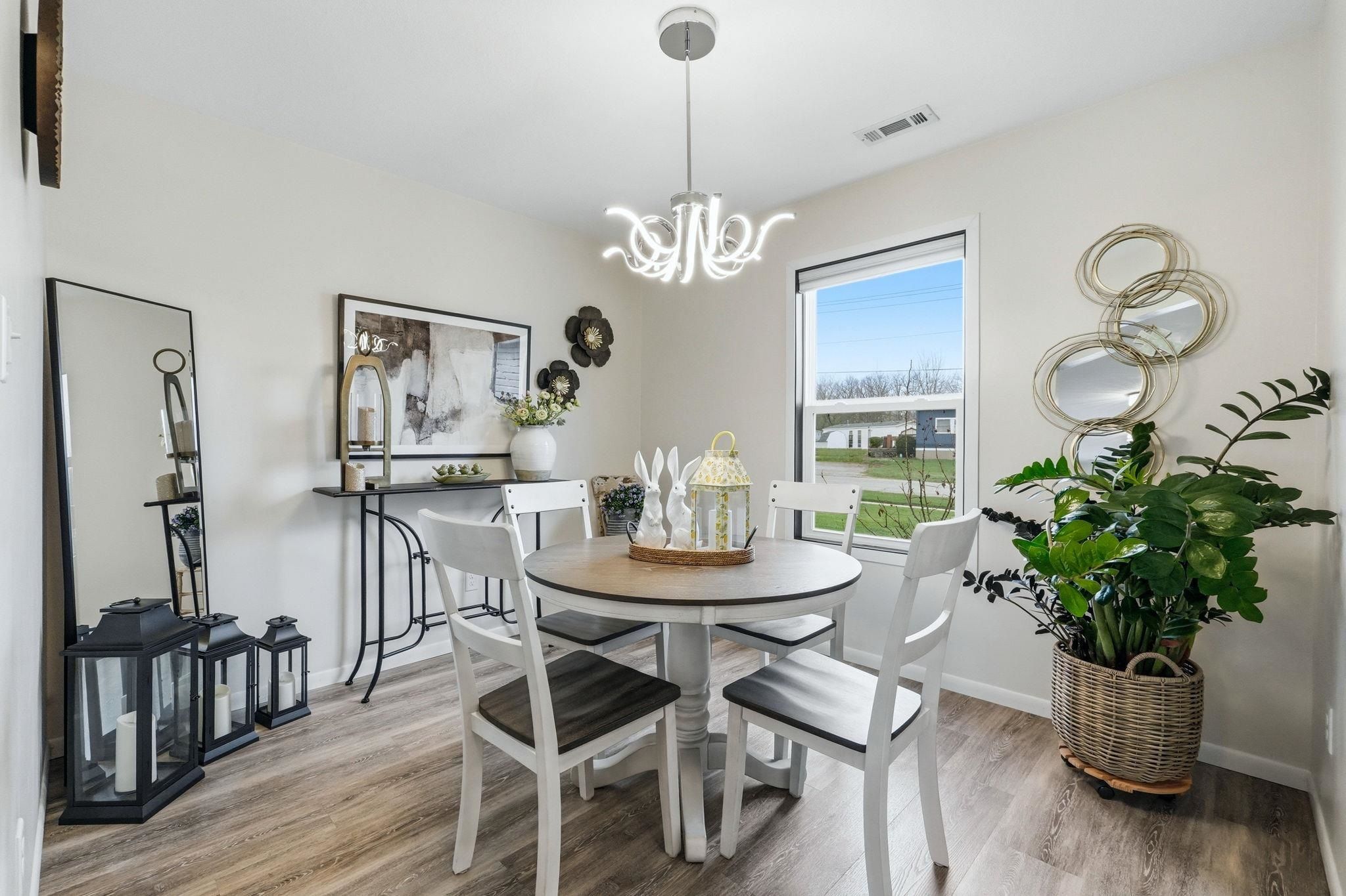 Image of 412 N McKinley Street