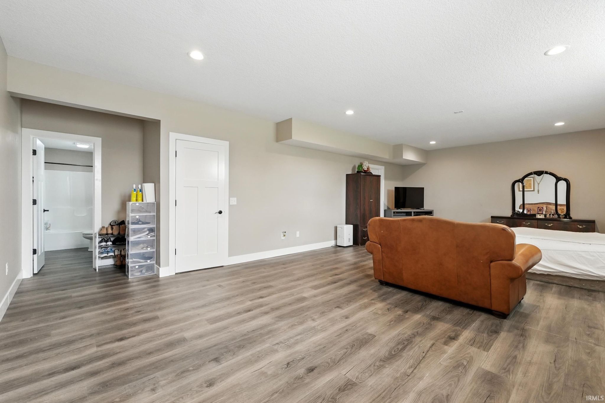 Image of 17009 Hamptons Parkway