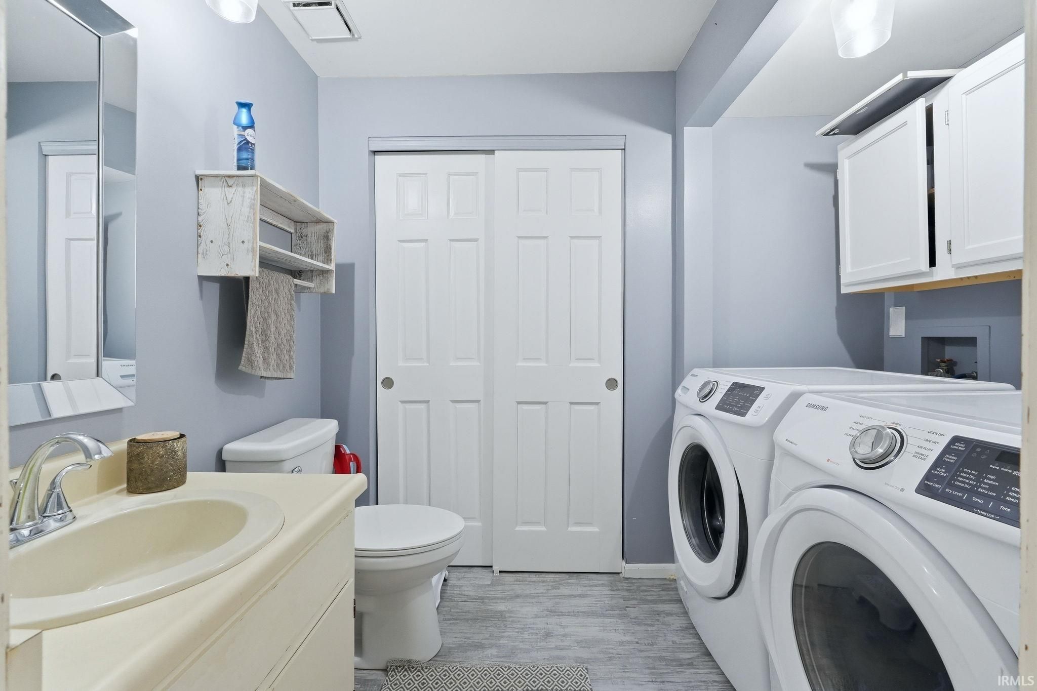 Image of 1404 Davidson Court