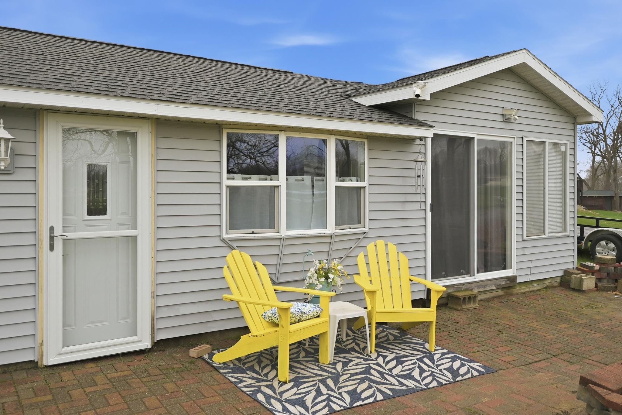 Image of 6910 N 925 East