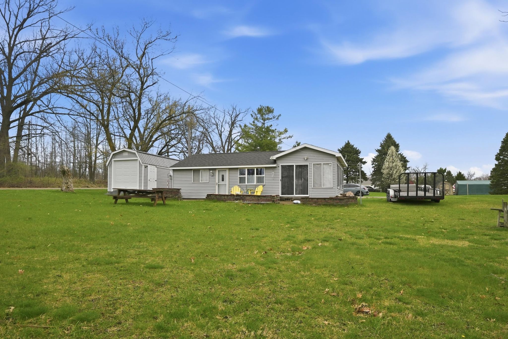 Image of 6910 N 925 East