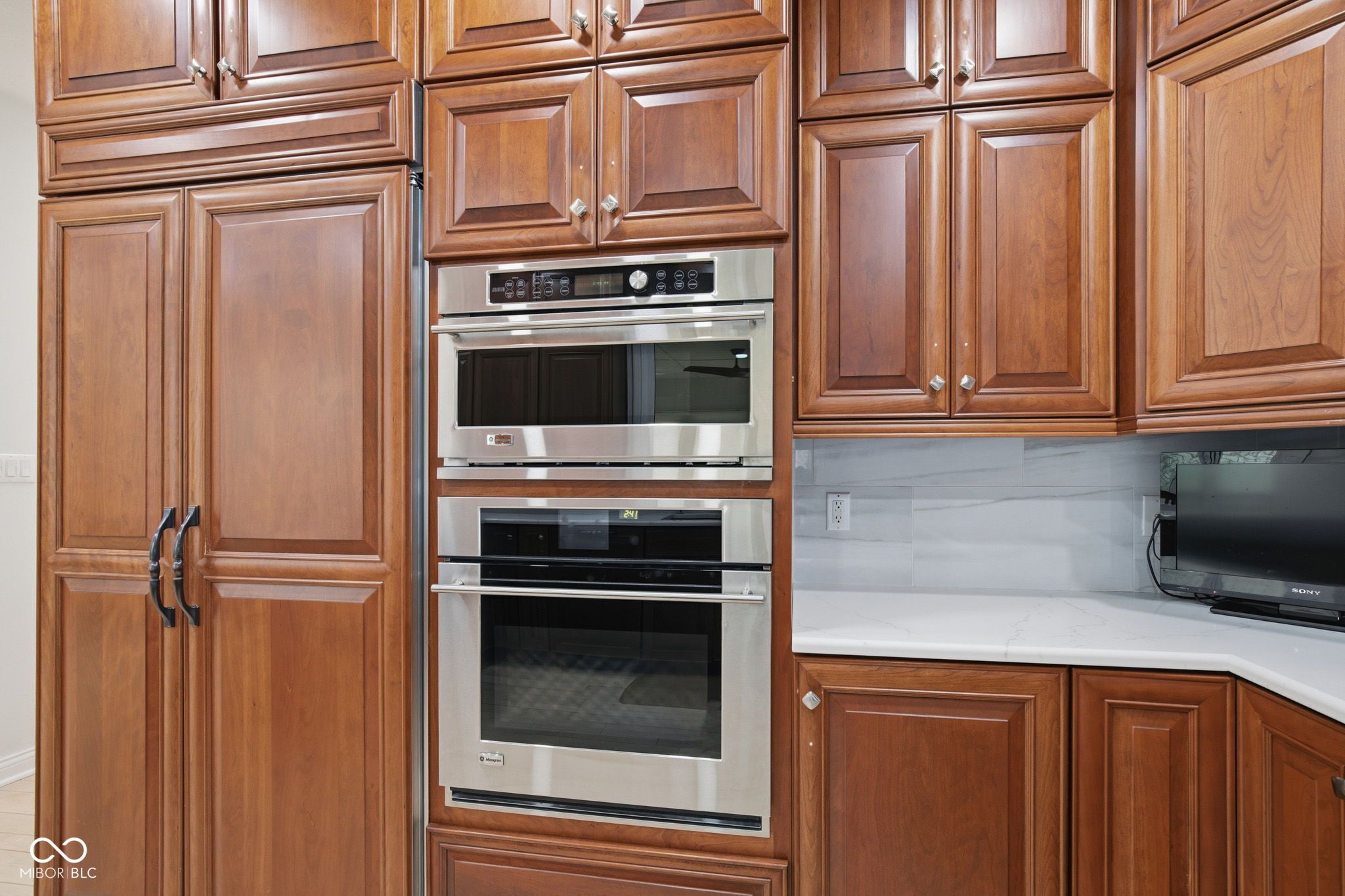 Image of 5717 Fall Creek Road