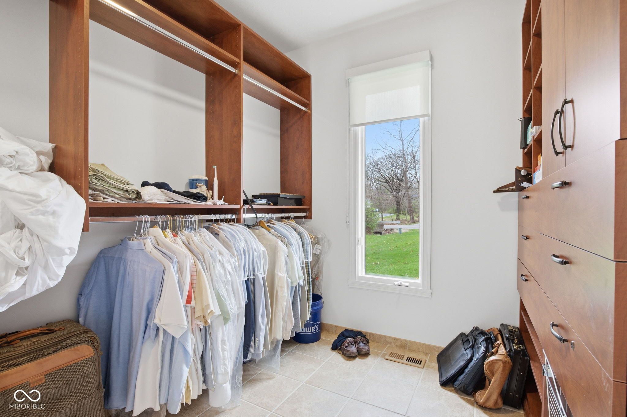 Image of 5717 Fall Creek Road