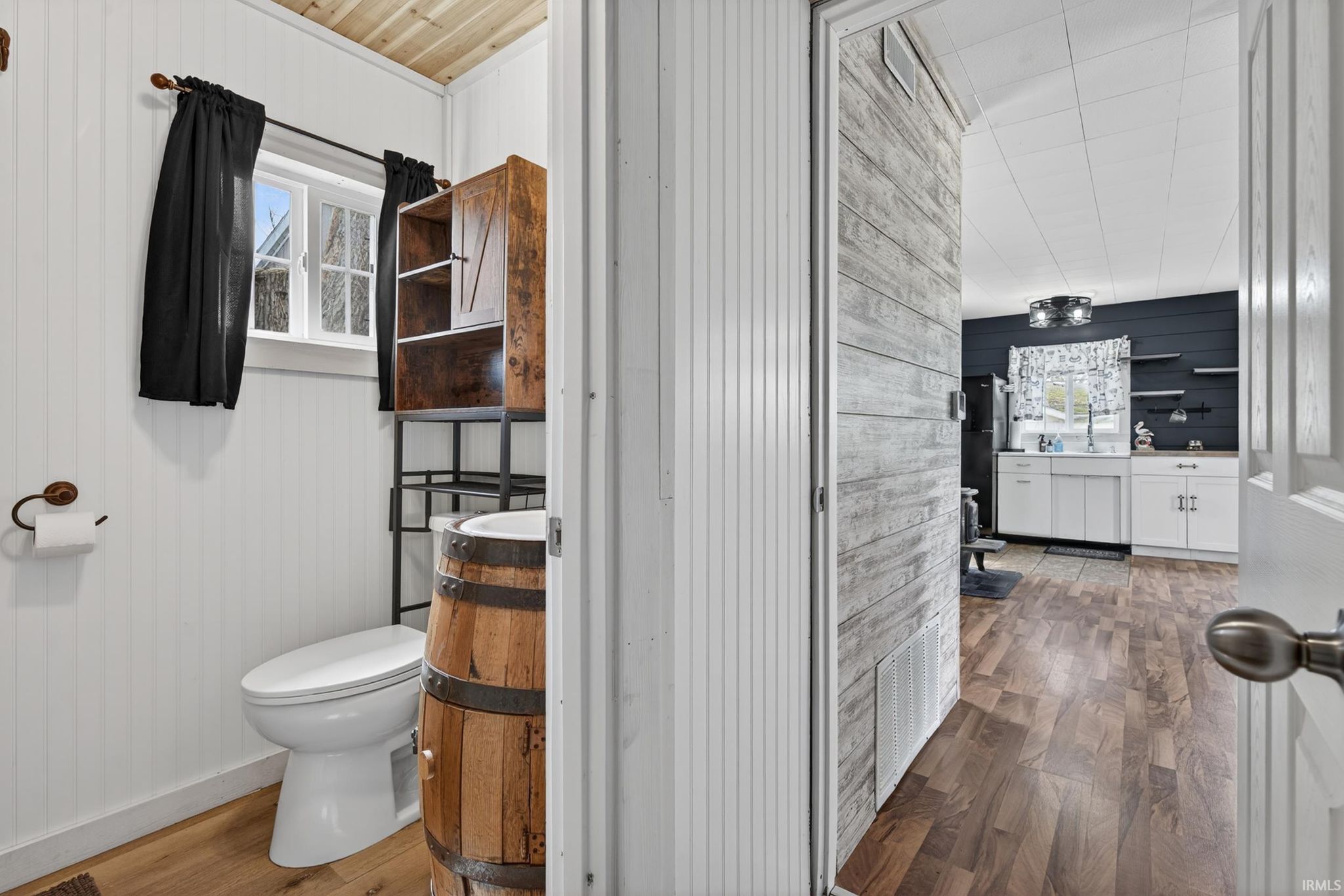 Image of 930 w 590 s Messick Lk