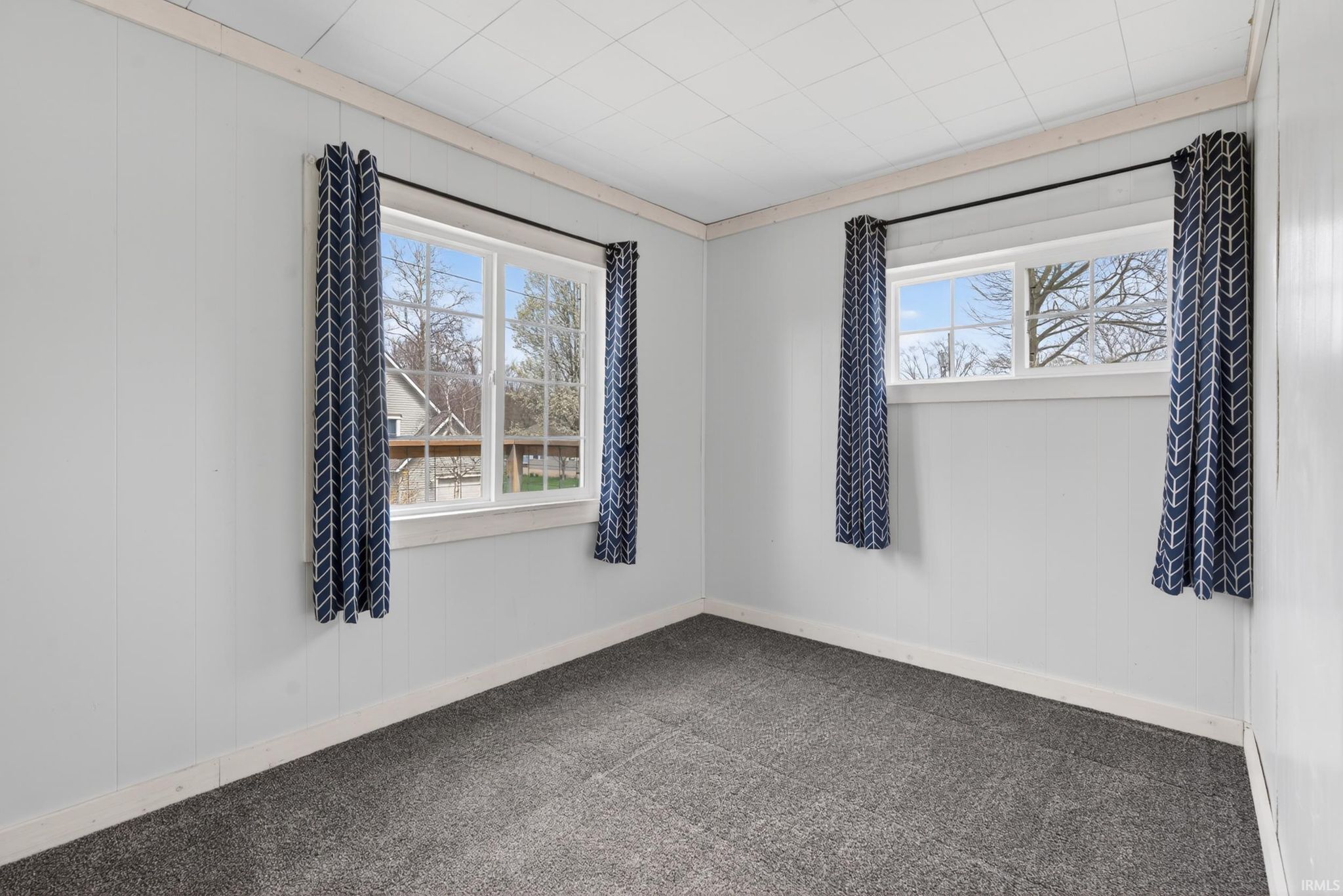 Image of 930 w 590 s Messick Lk