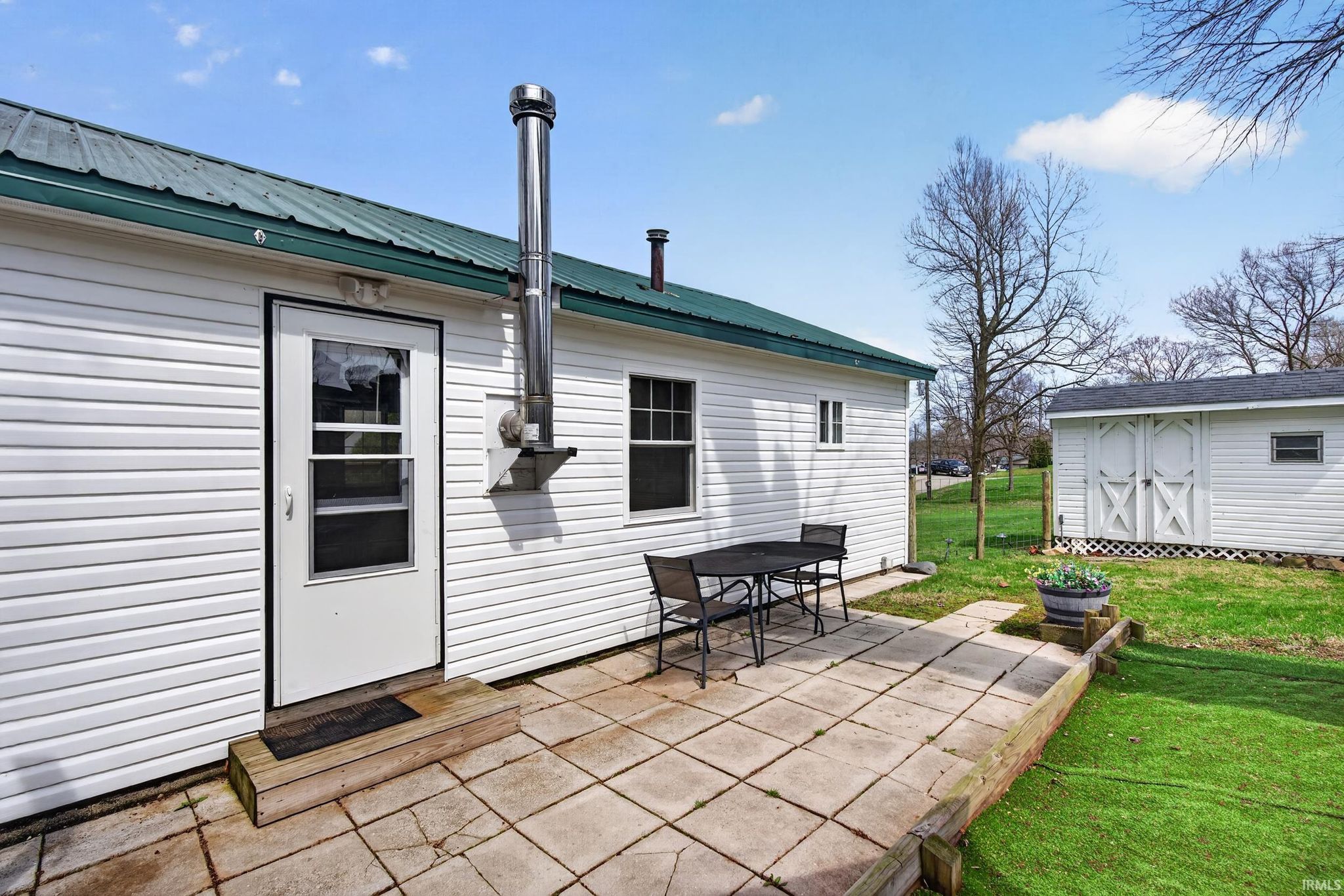 Image of 930 w 590 s Messick Lk