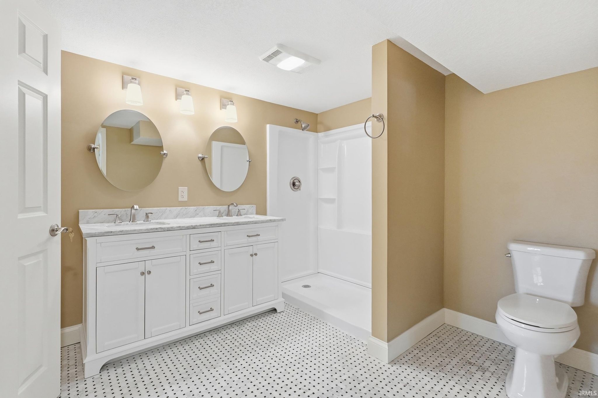 Image of 1080 North Shore Drive
