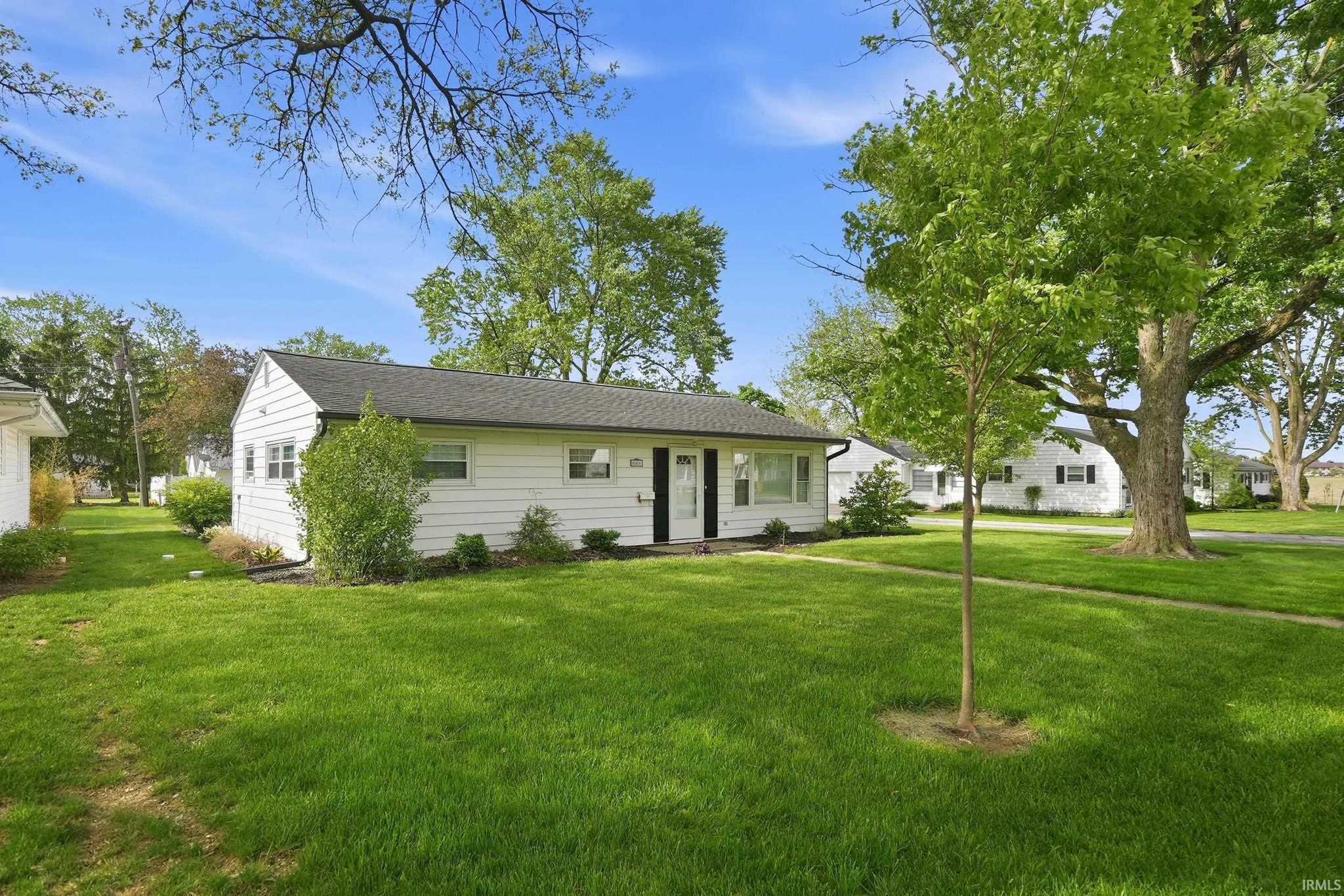 866 W Franklin Street