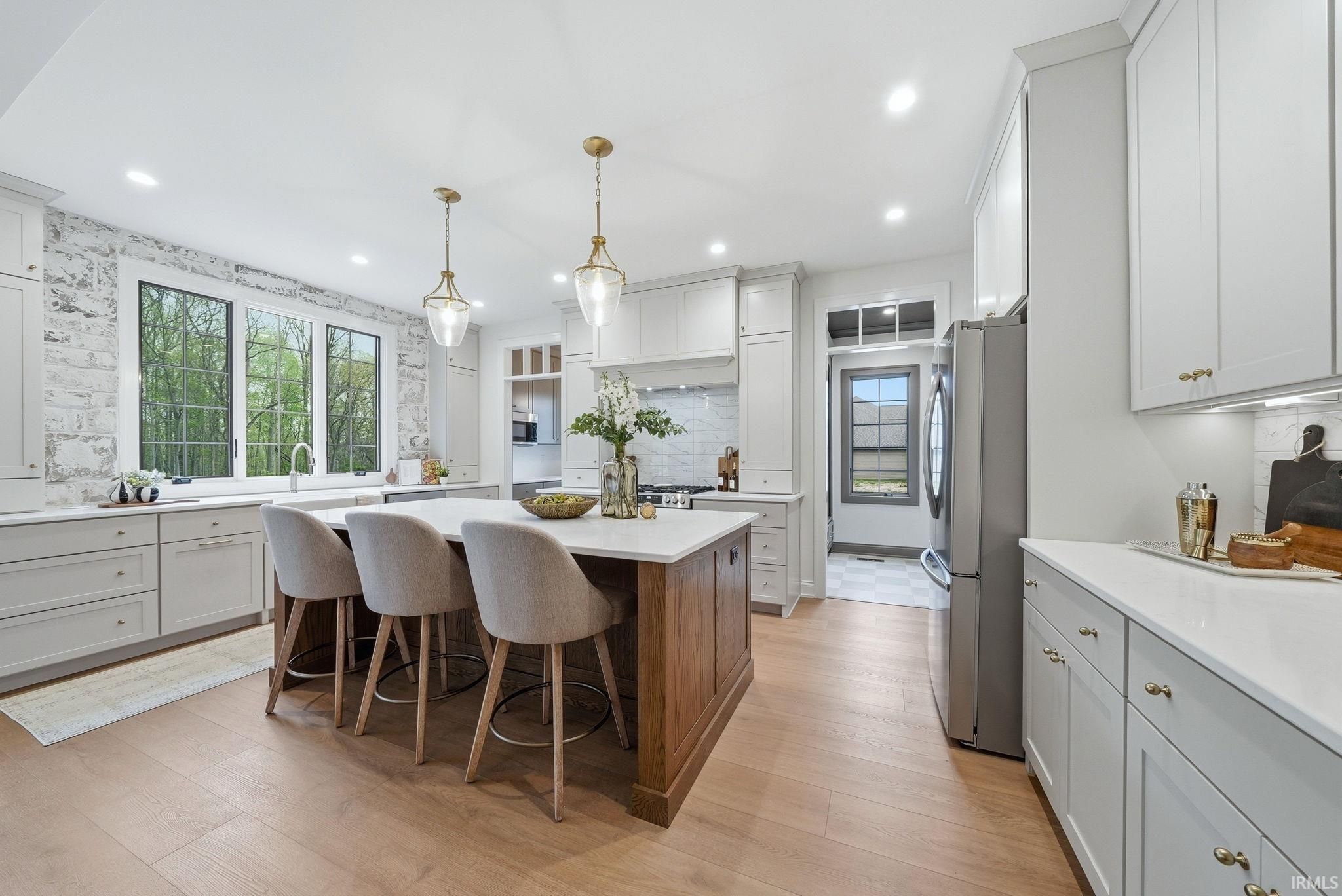 Image of 4372 Veritas Boulevard