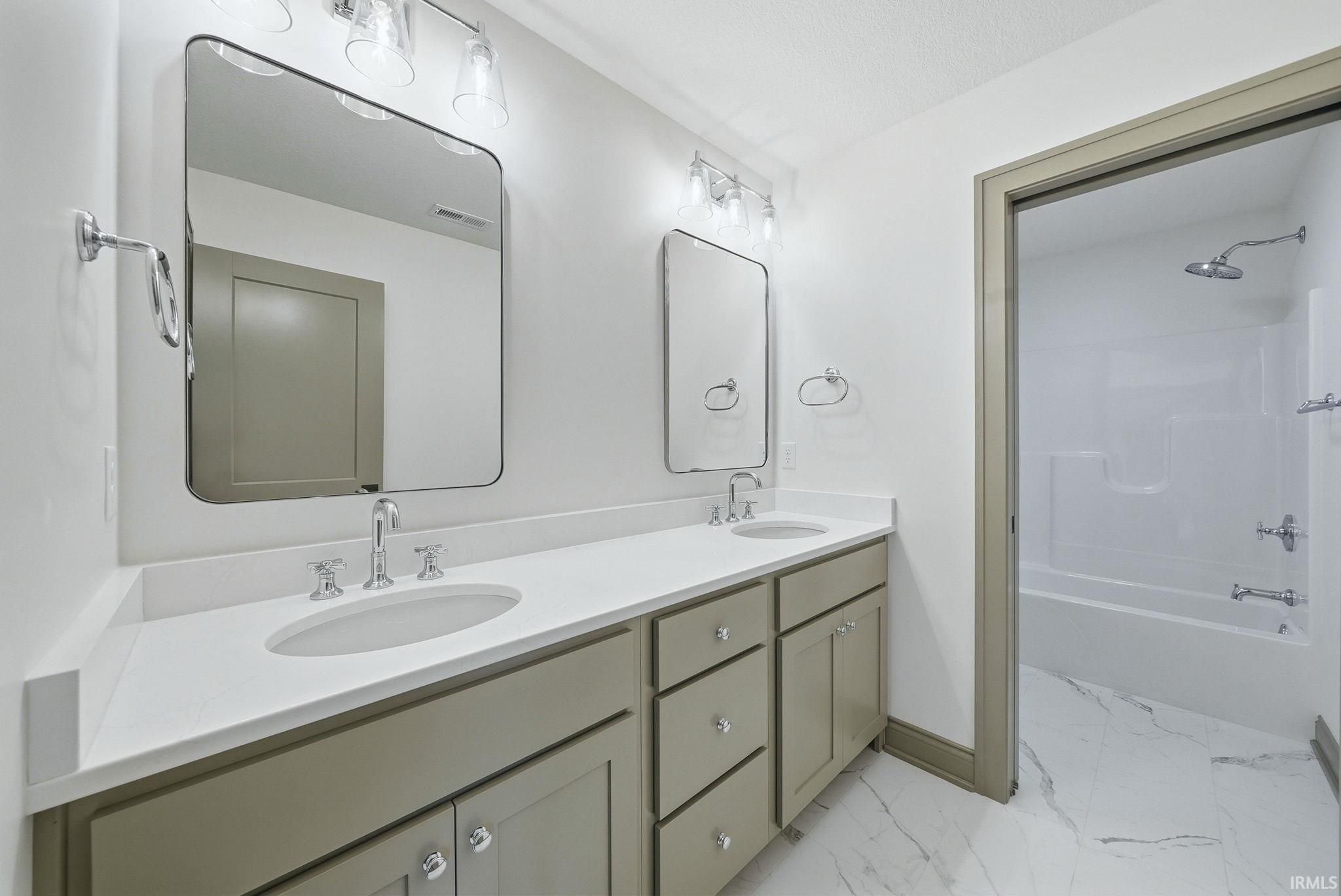 Image of 4372 Veritas Boulevard