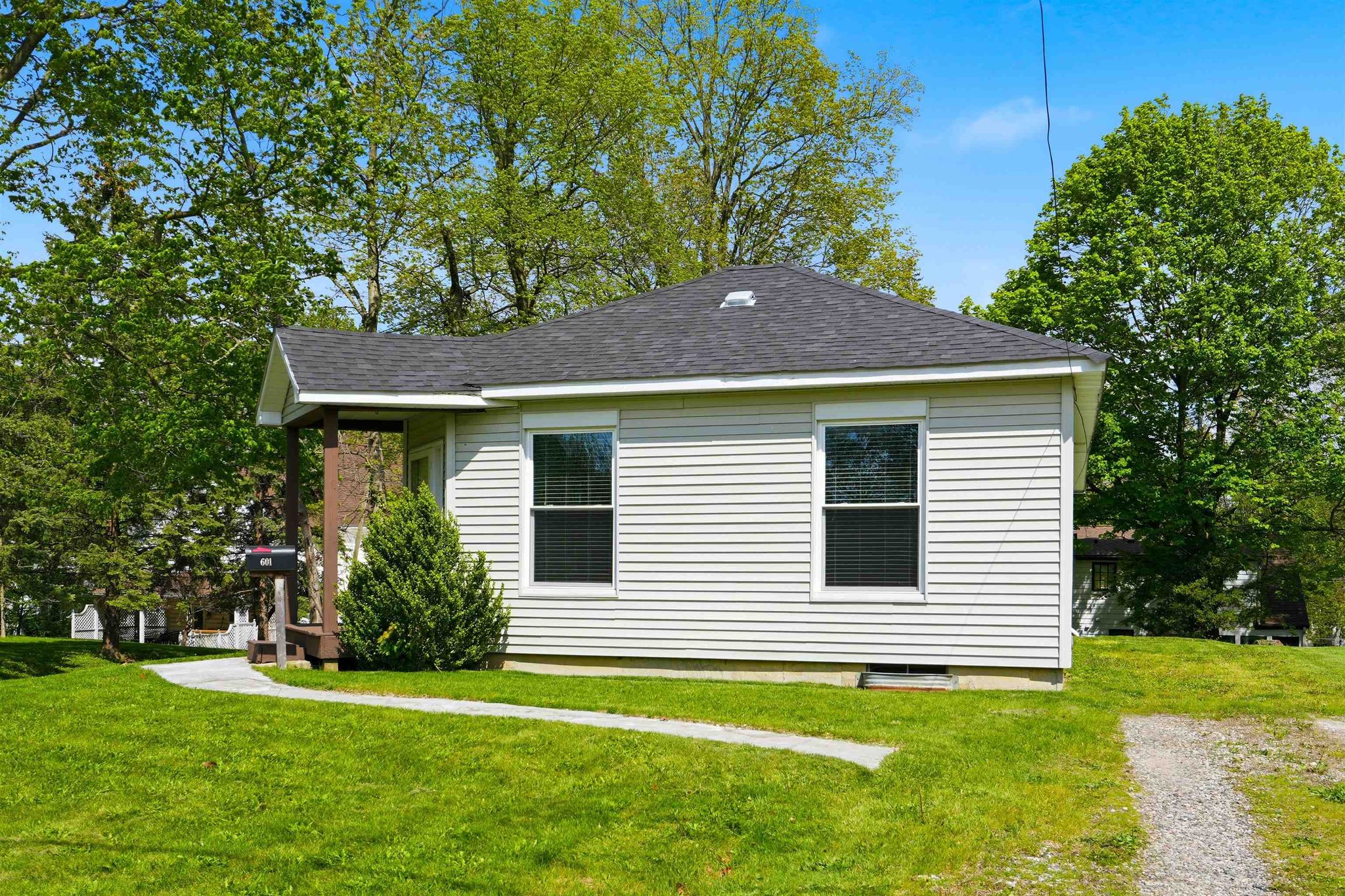 Image of 601 S Elizabeth Street