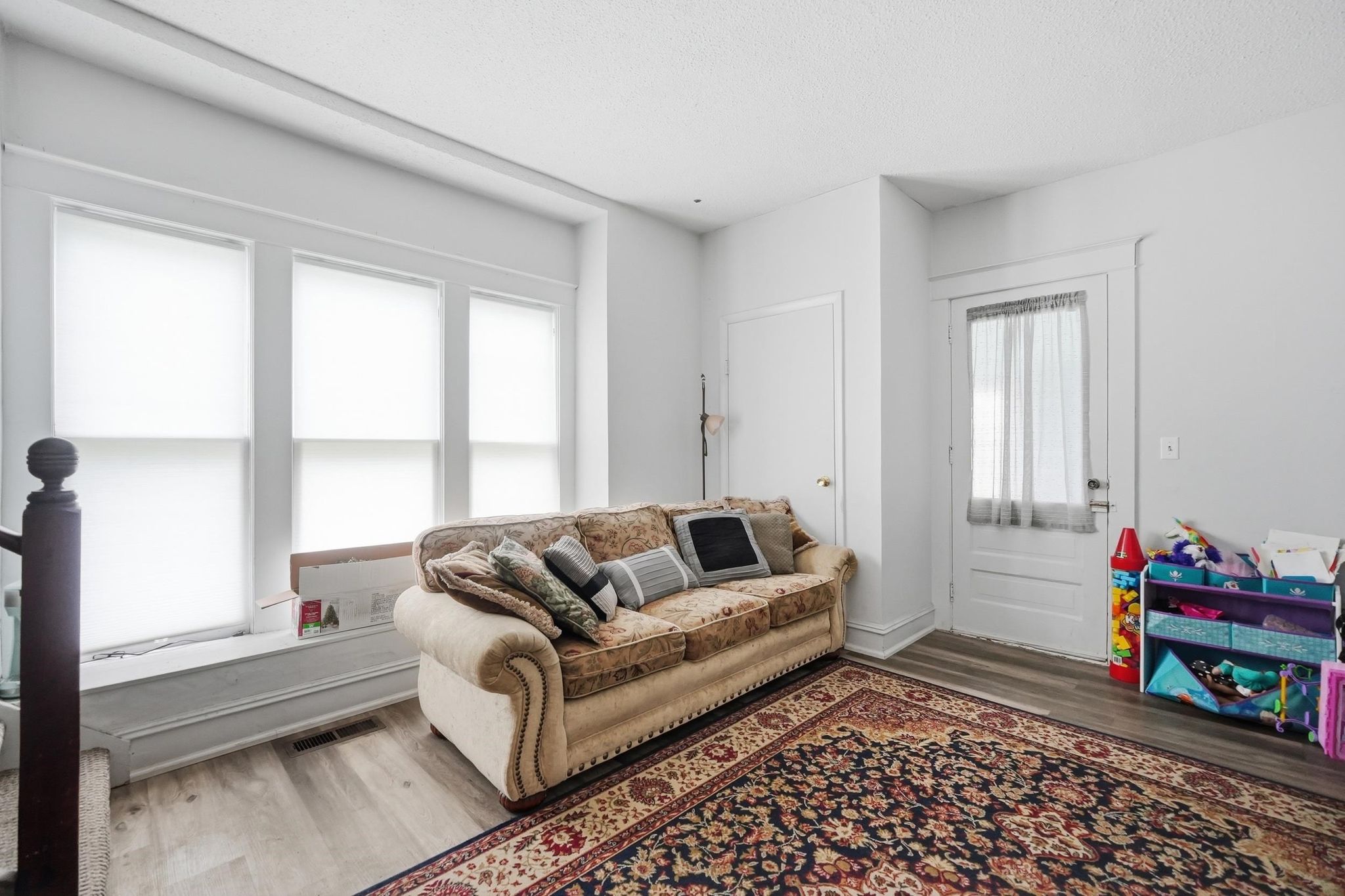 Image of 127 N Kinney