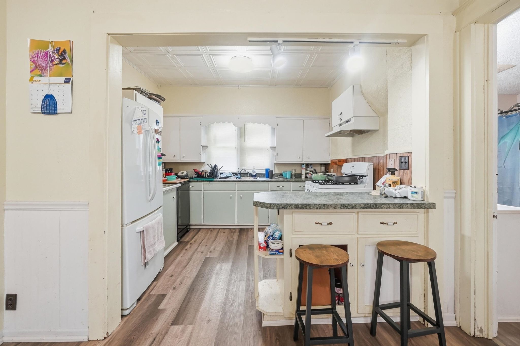 Image of 127 N Kinney