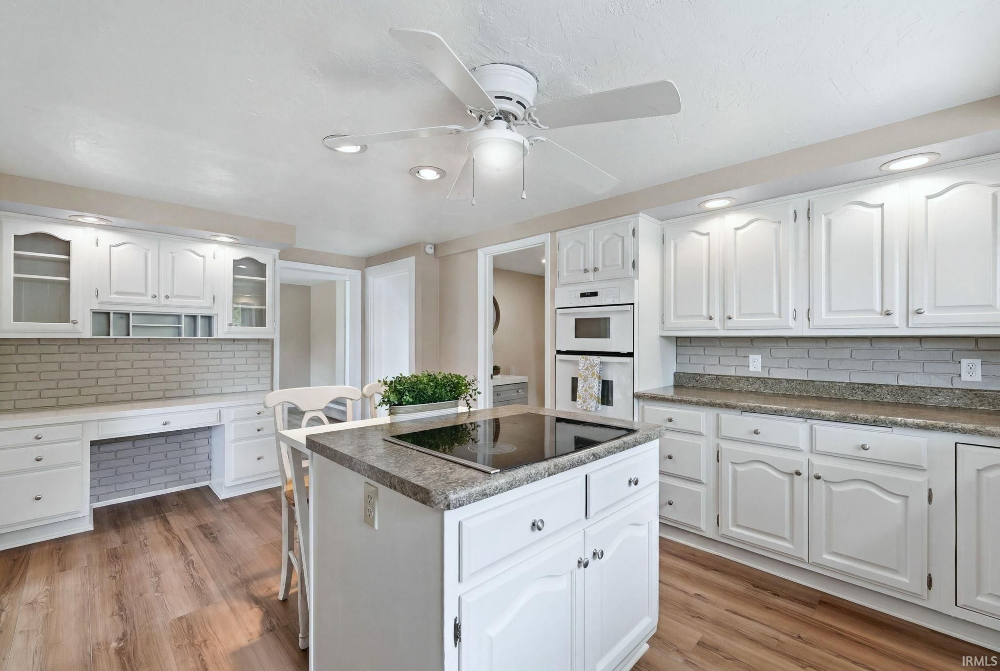 Image of 410 E 7th Street