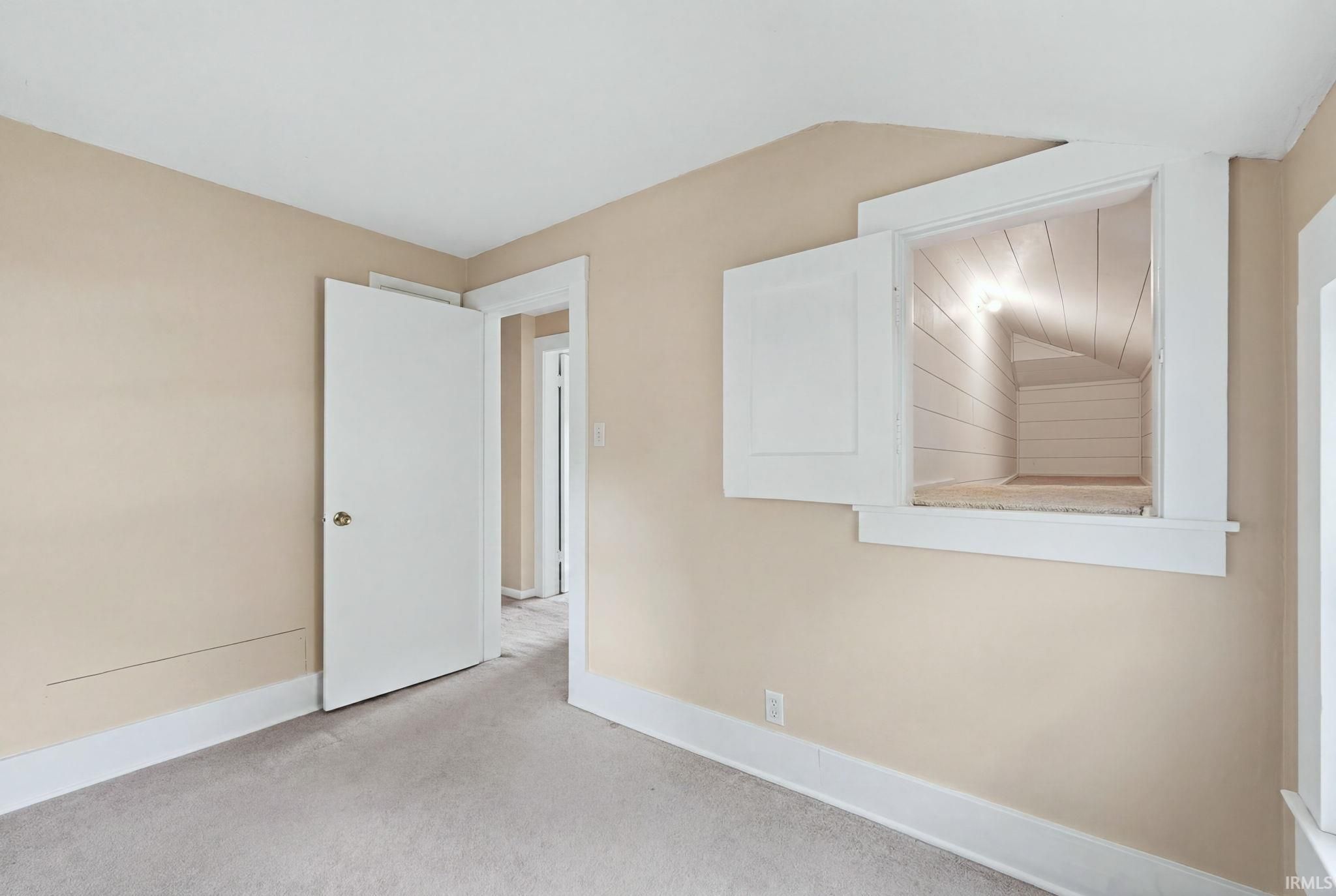 Image of 410 E 7th Street