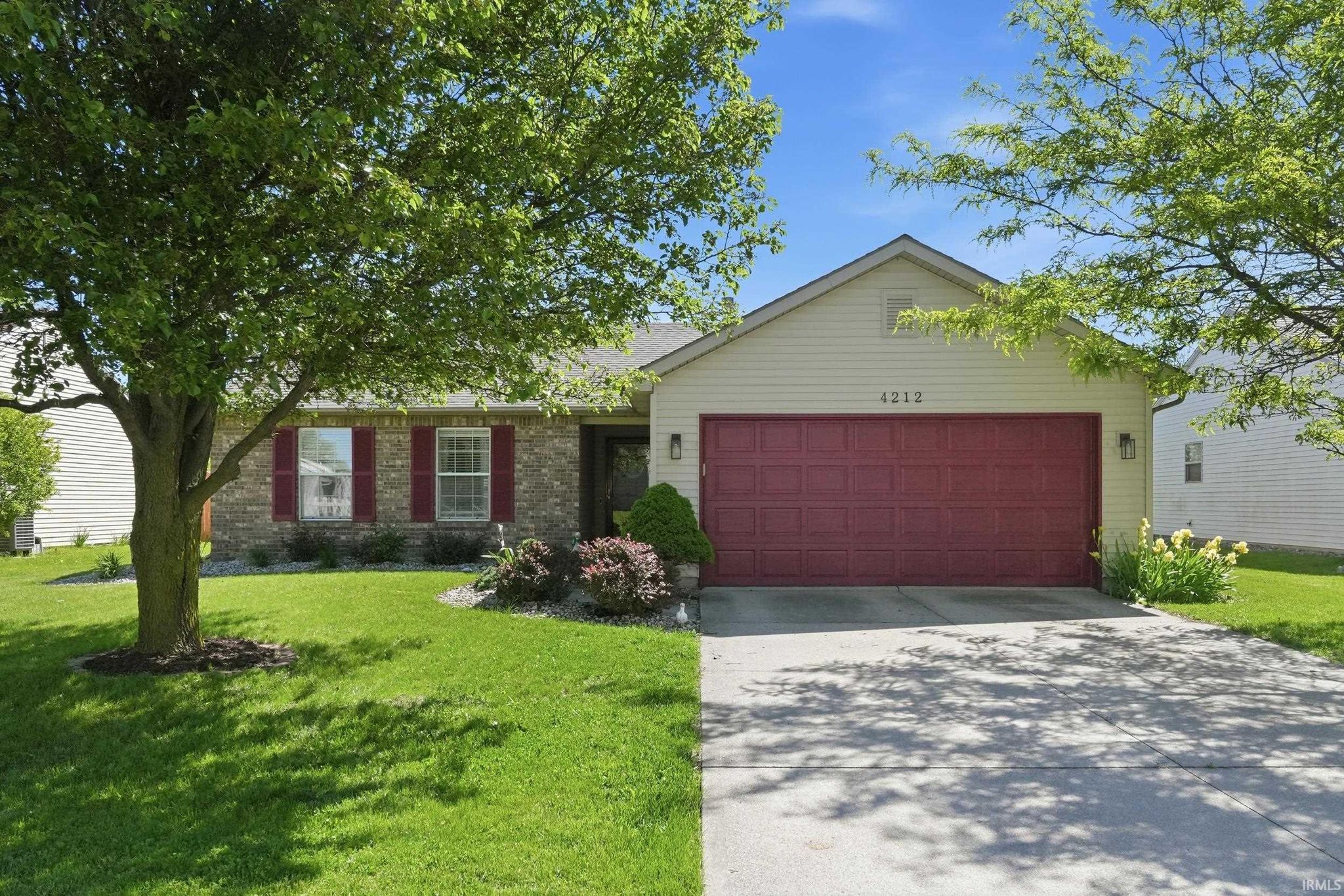 4212 Kingsbrook Way