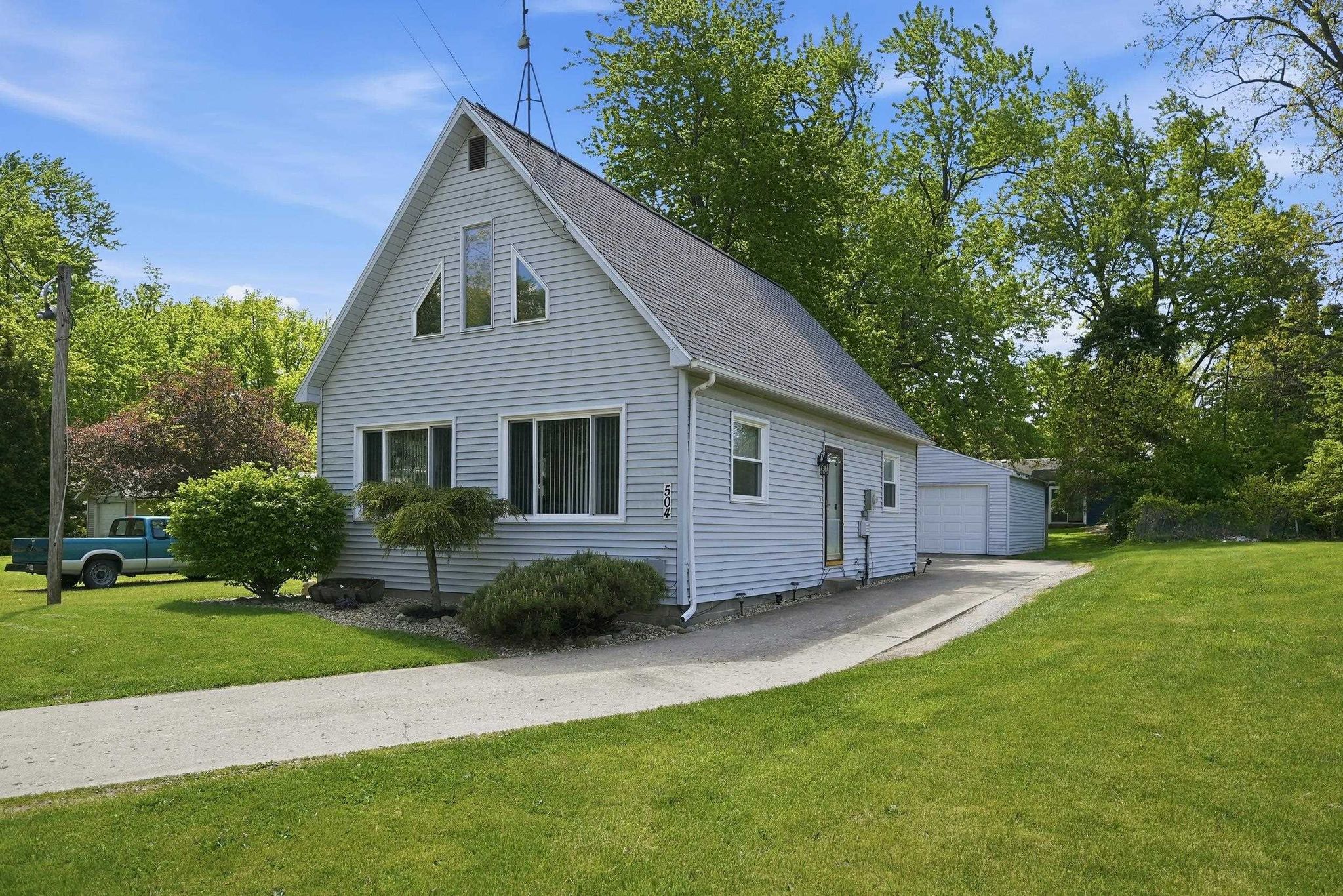 504 Carlin Drive