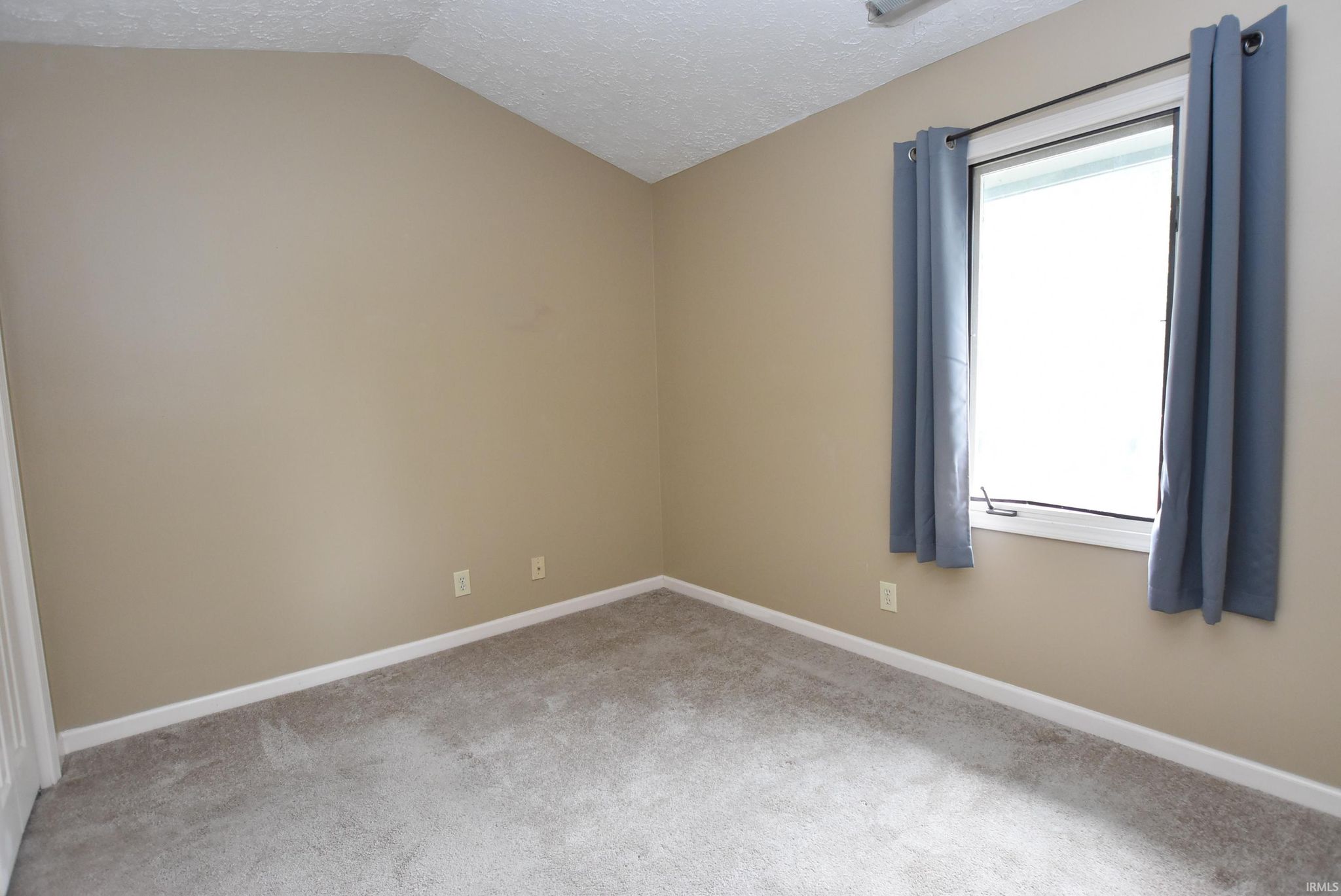 Image of 9245 S Pointe Retreat Drive