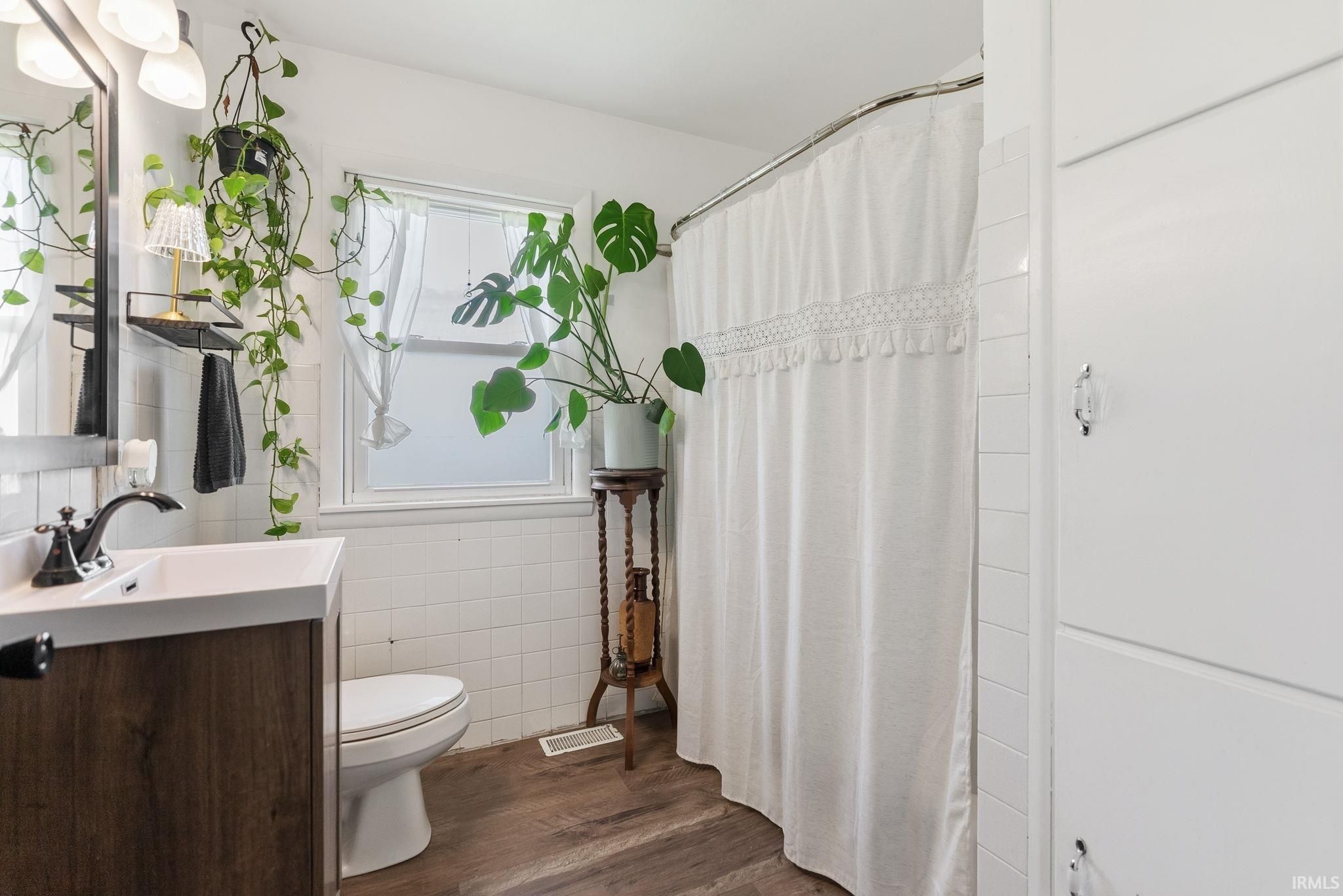 Image of 6717 Beaty Avenue
