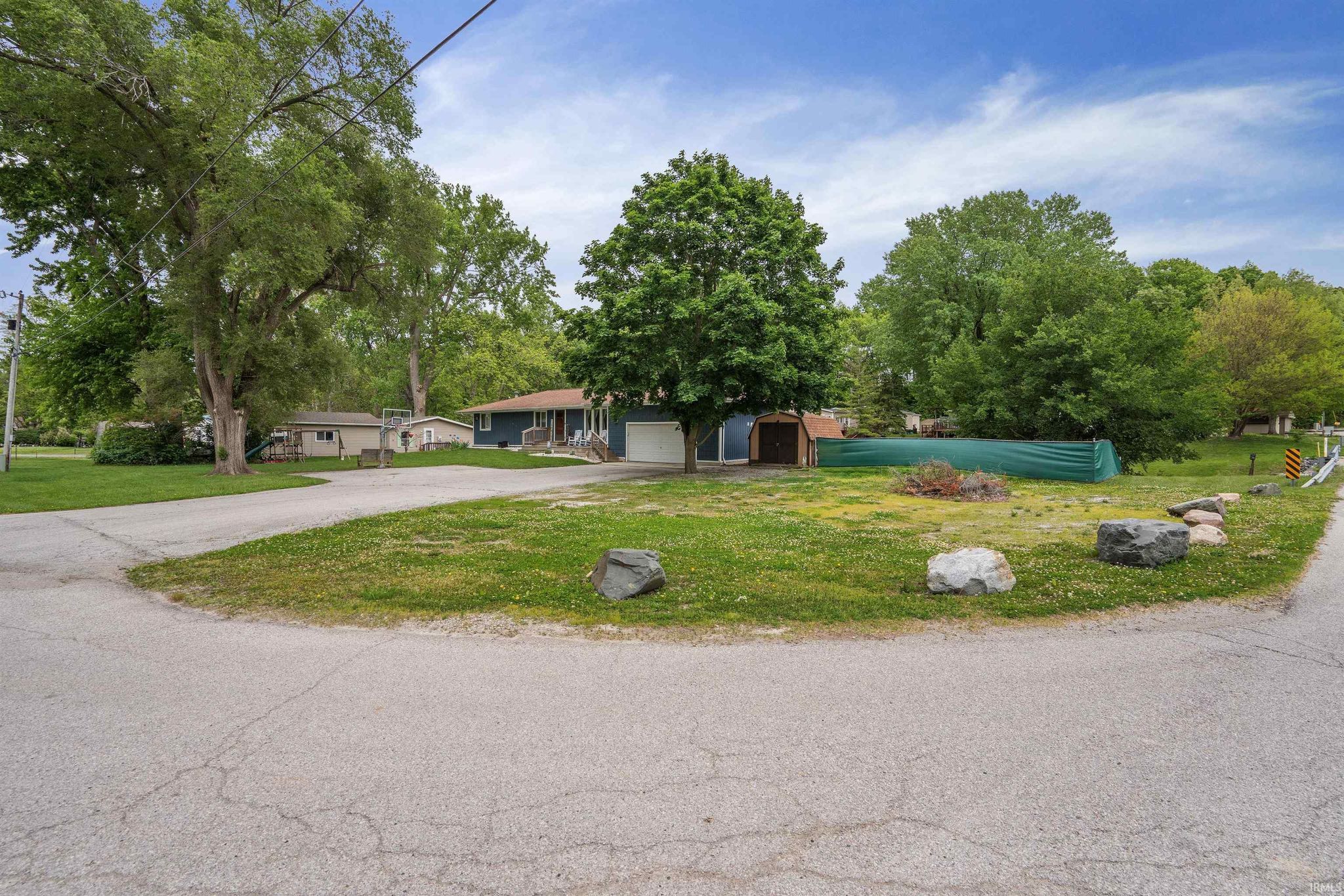 Image of 11128 N QUIET WATER Road