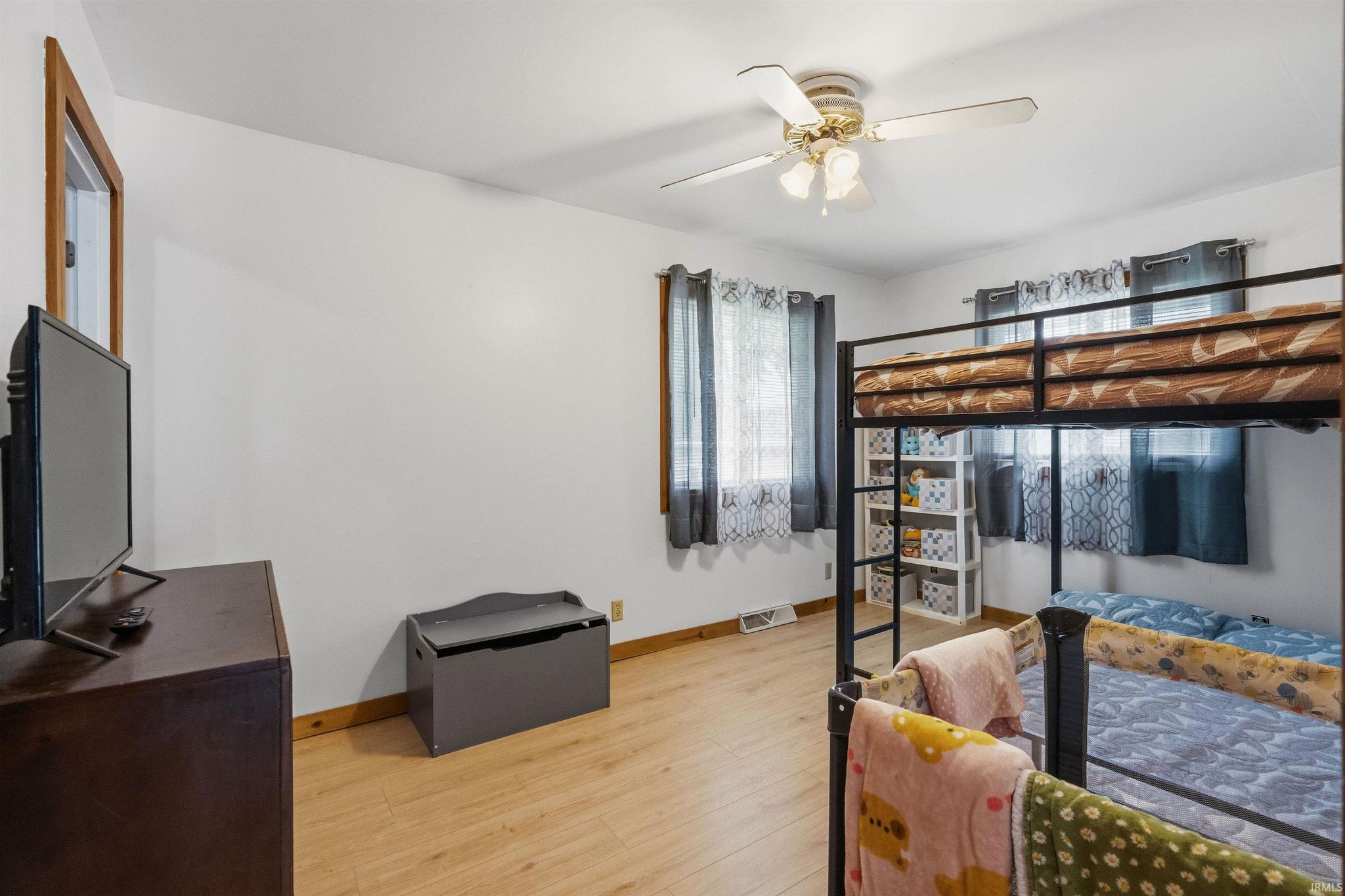 Image of 11128 N QUIET WATER Road