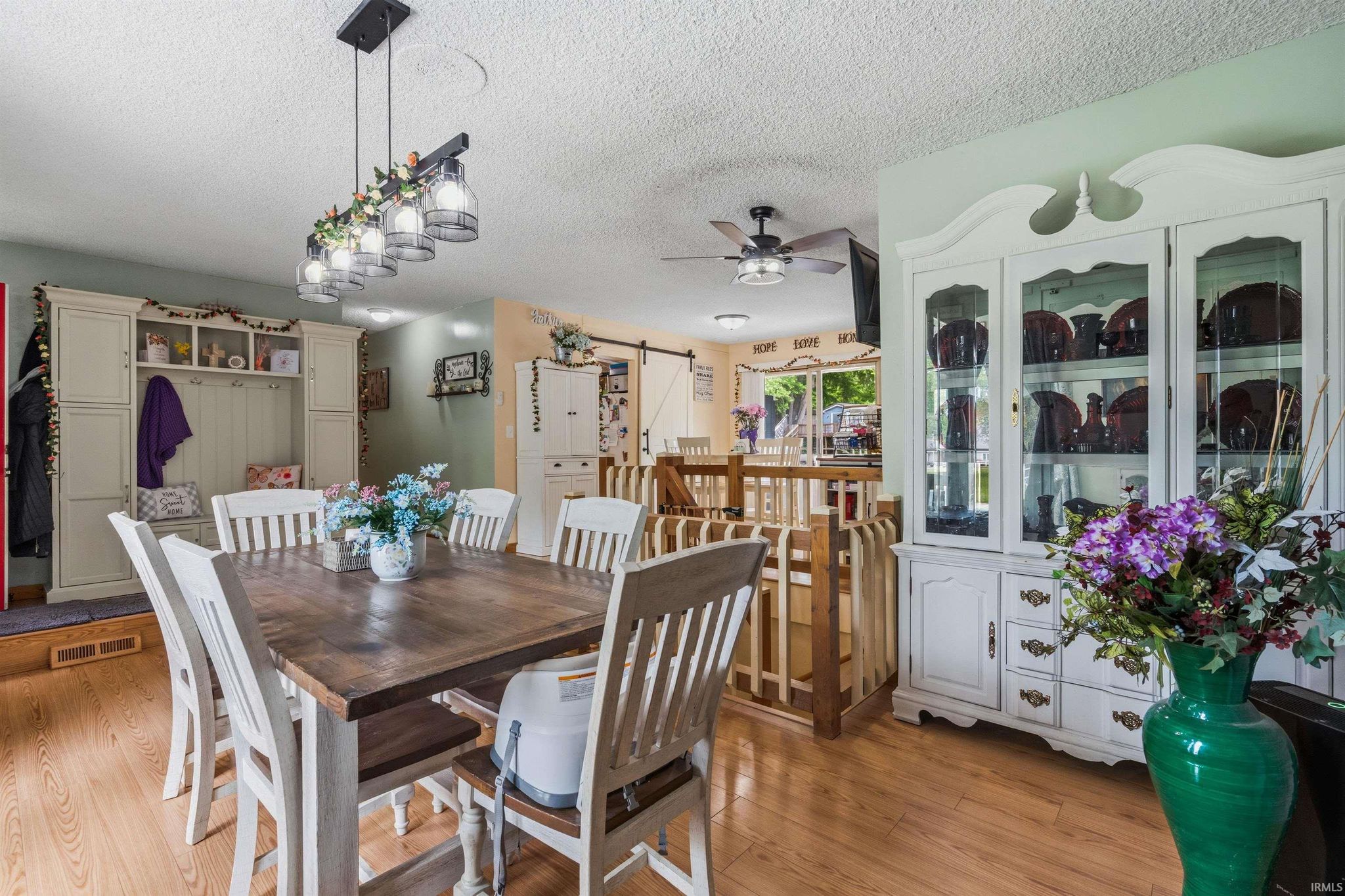 Image of 11128 N QUIET WATER Road