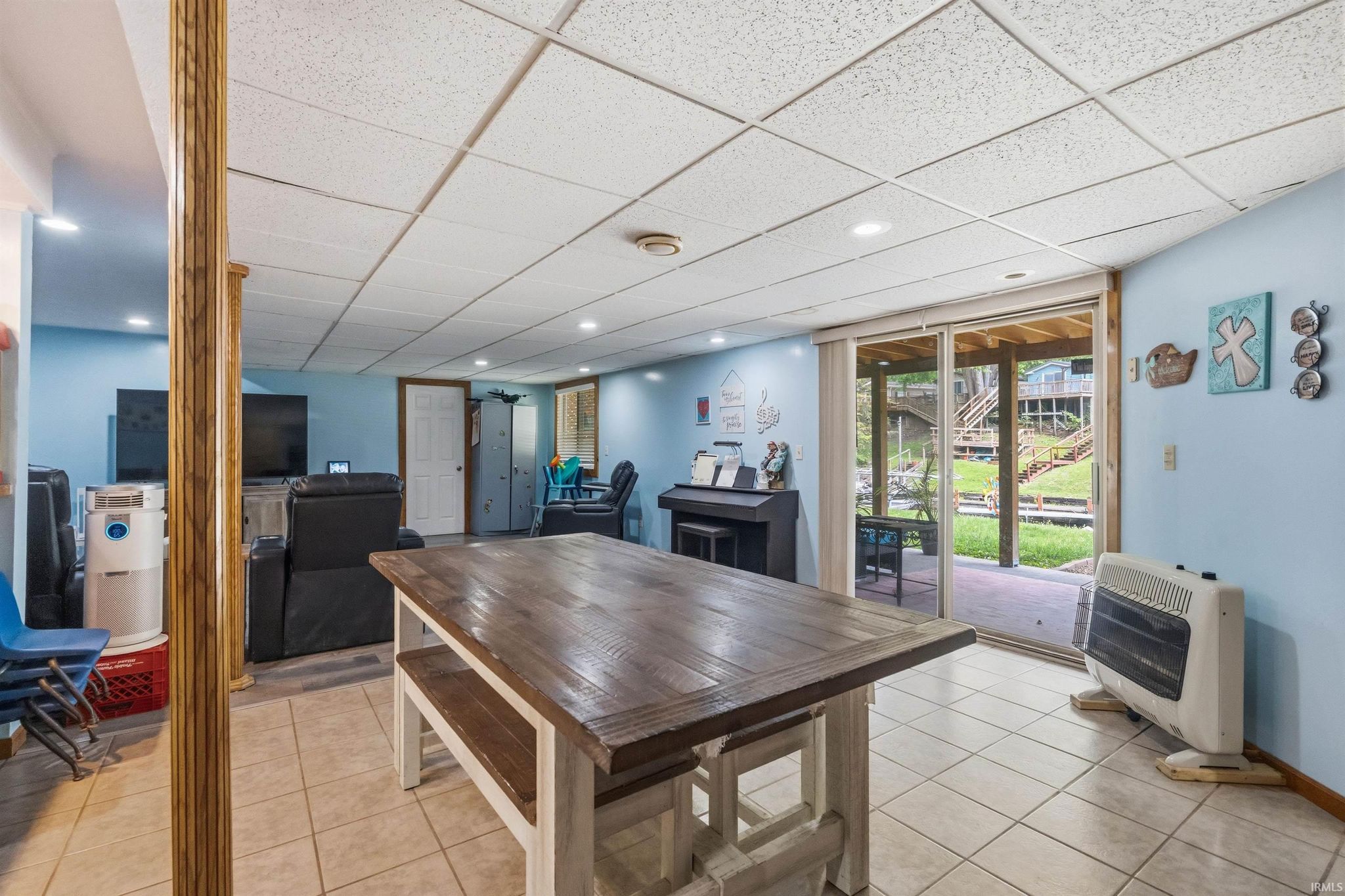 Image of 11128 N QUIET WATER Road
