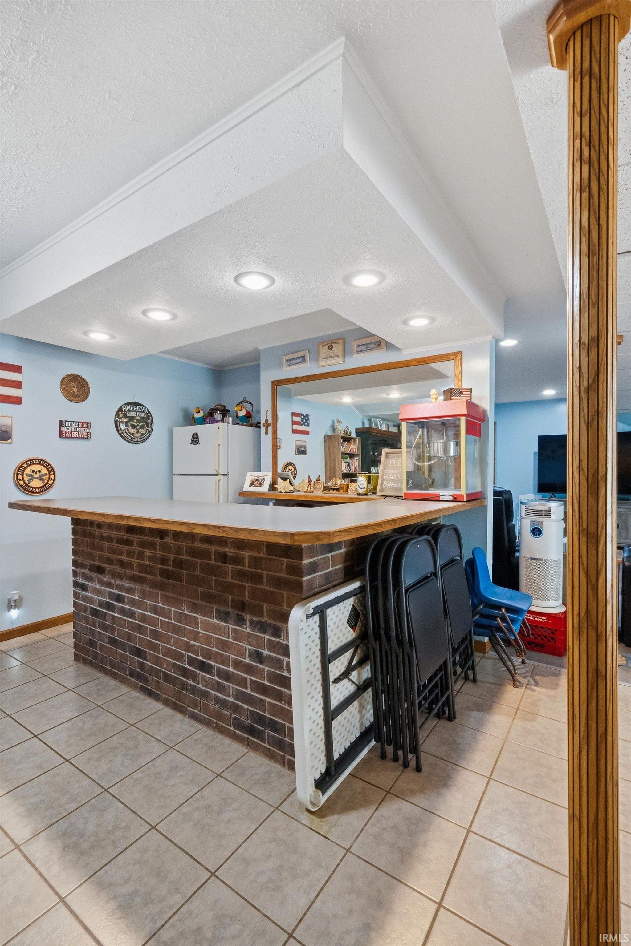 Image of 11128 N QUIET WATER Road