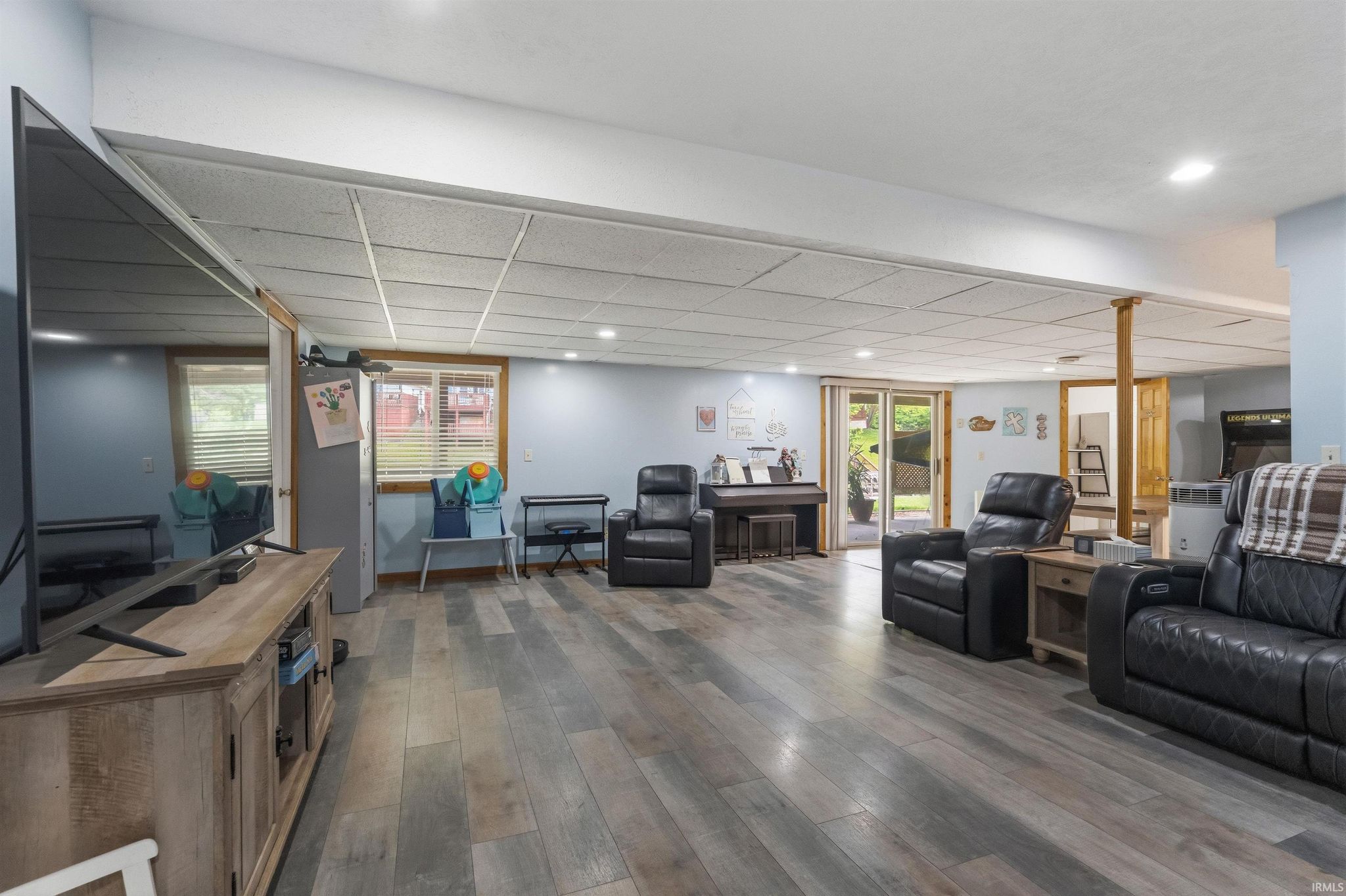 Image of 11128 N QUIET WATER Road