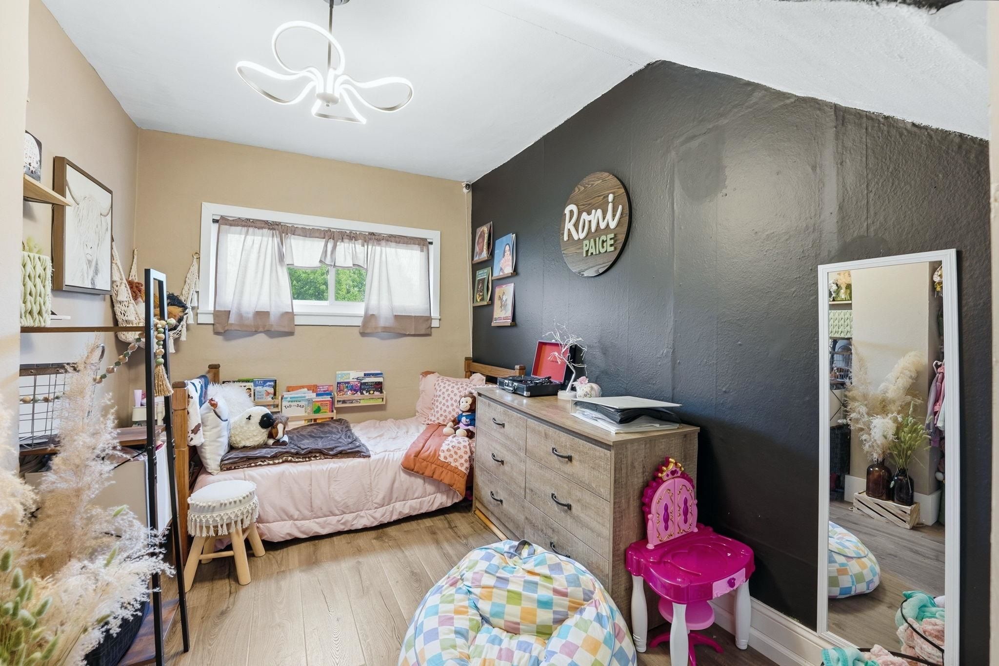 Image of 3540 S 275 E