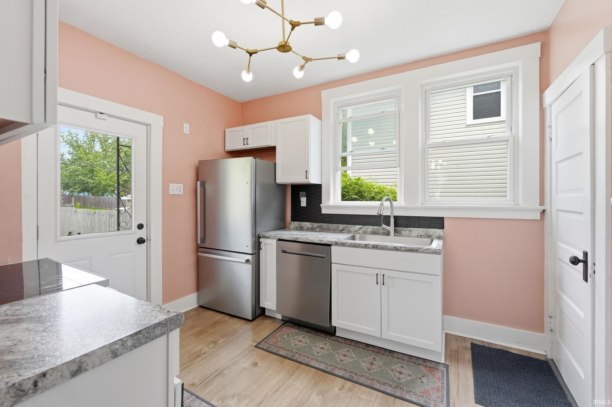 Image of 730 Archer Avenue