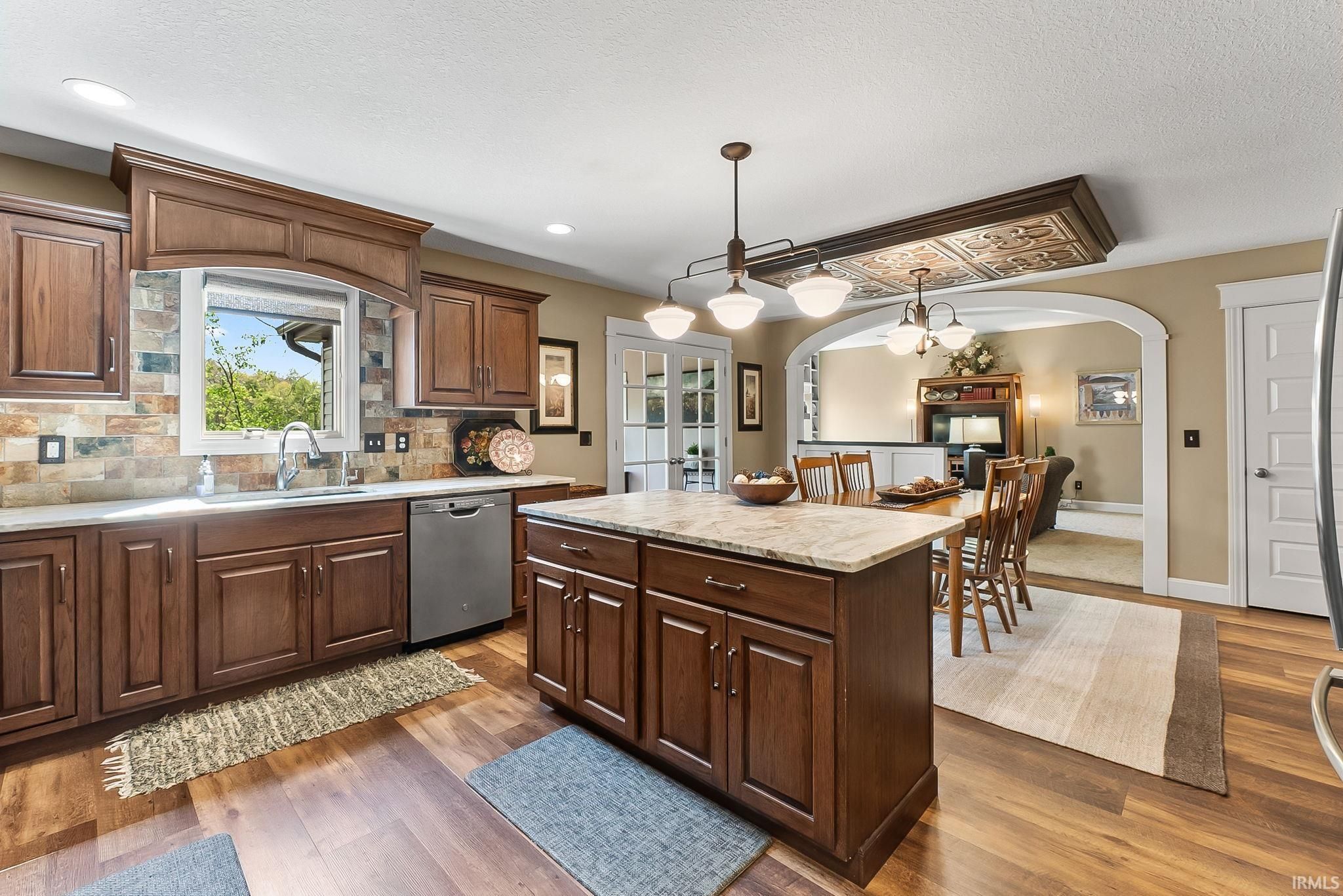 Image of 18736 Roselle Cove